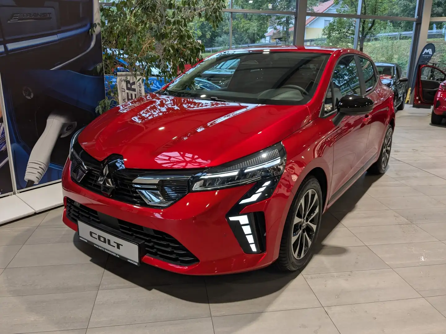 Mitsubishi Colt 1,0 l 49kW PLUS Rosso - 2