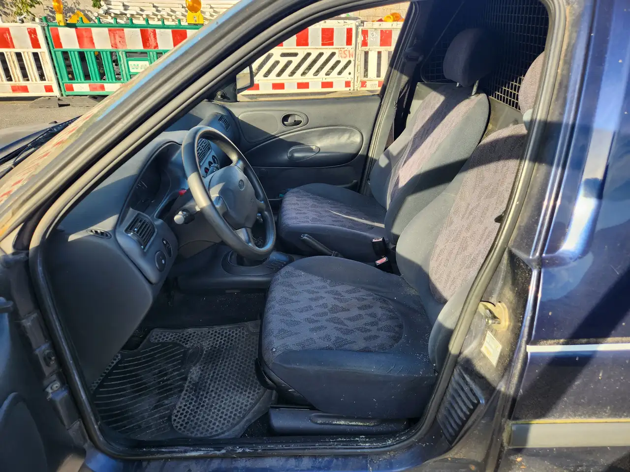 Ford Escort 1,4 Express Kastenwagen 75 ohne TÜV Export, foto 10