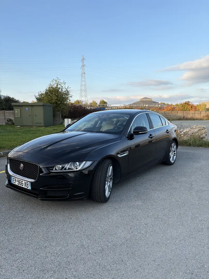 Jaguar XE 20d AWD Aut. Prestige - 1