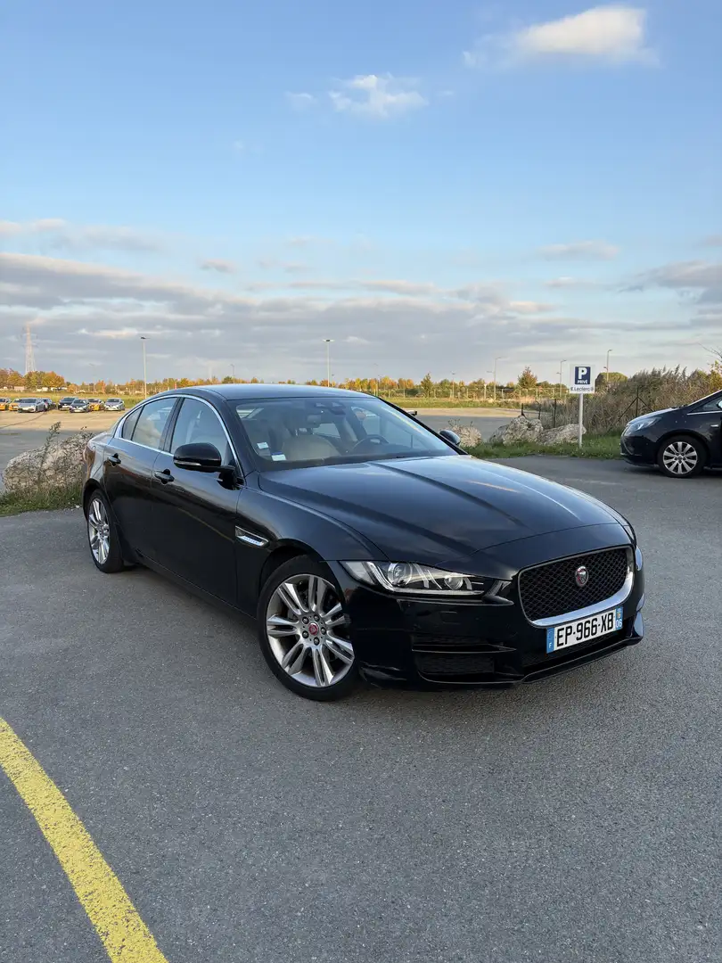 Jaguar XE 20d AWD Aut. Prestige - 2
