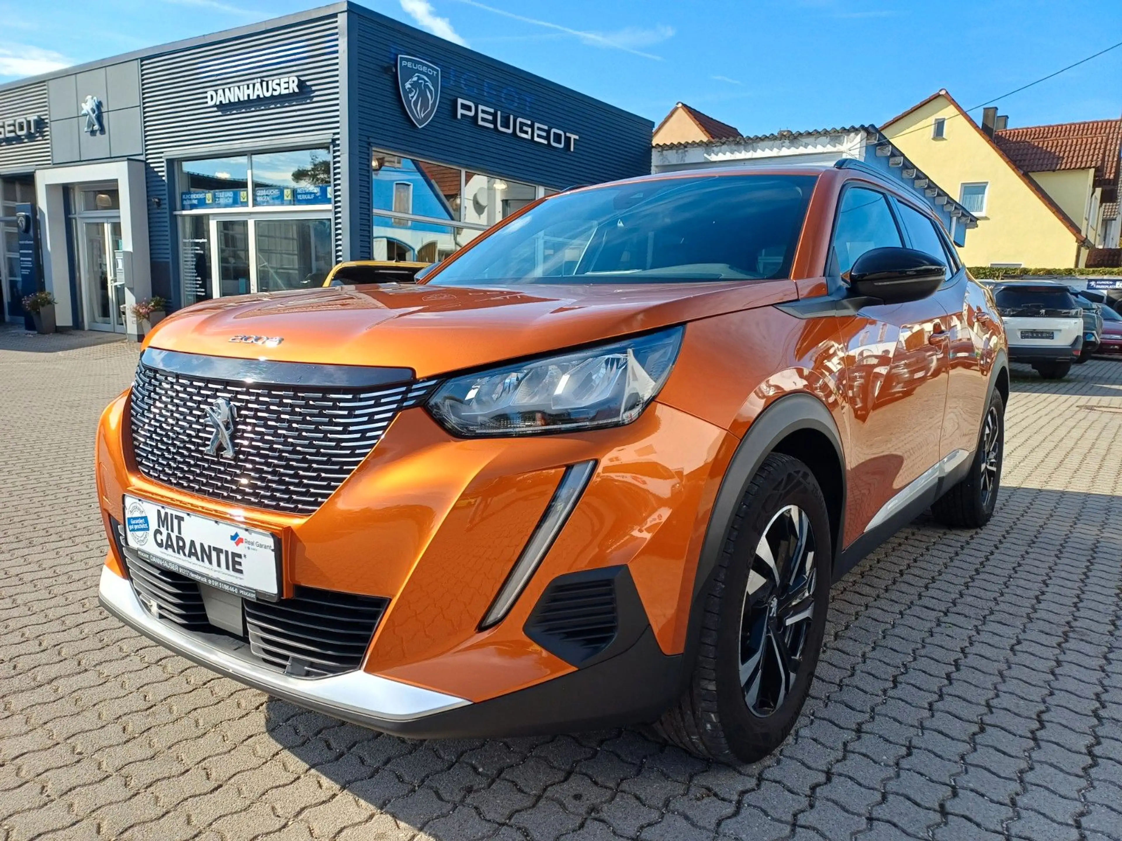 Peugeot 2008 PureTech 130 Allure, LED Kamera