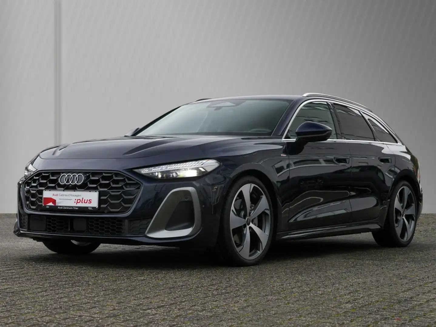 Audi A5 Avant TFSI quattro 2 x S line S-tronic AHK Blau - 2