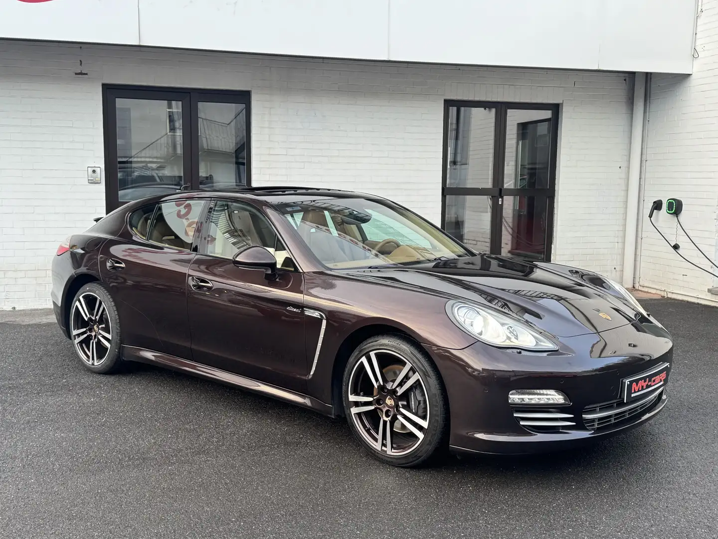 Porsche Panamera 3.0 D 250 CV PLATINIUM EDITION FULL OPTIONS Gris - 2