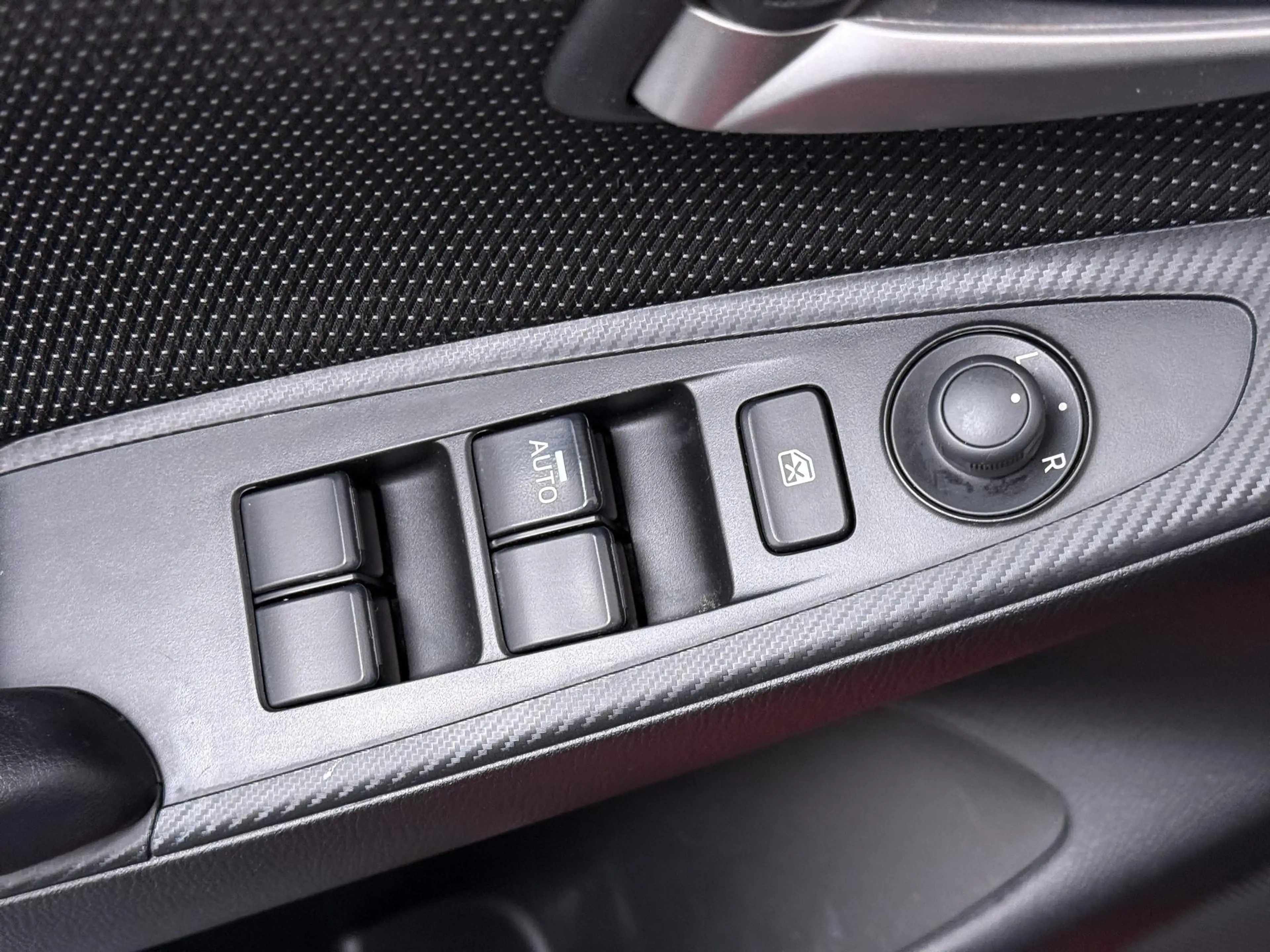 Mazda 2 1.5 Skyactiv-G Sportive - Apple Carplay/Android Au — photo 13