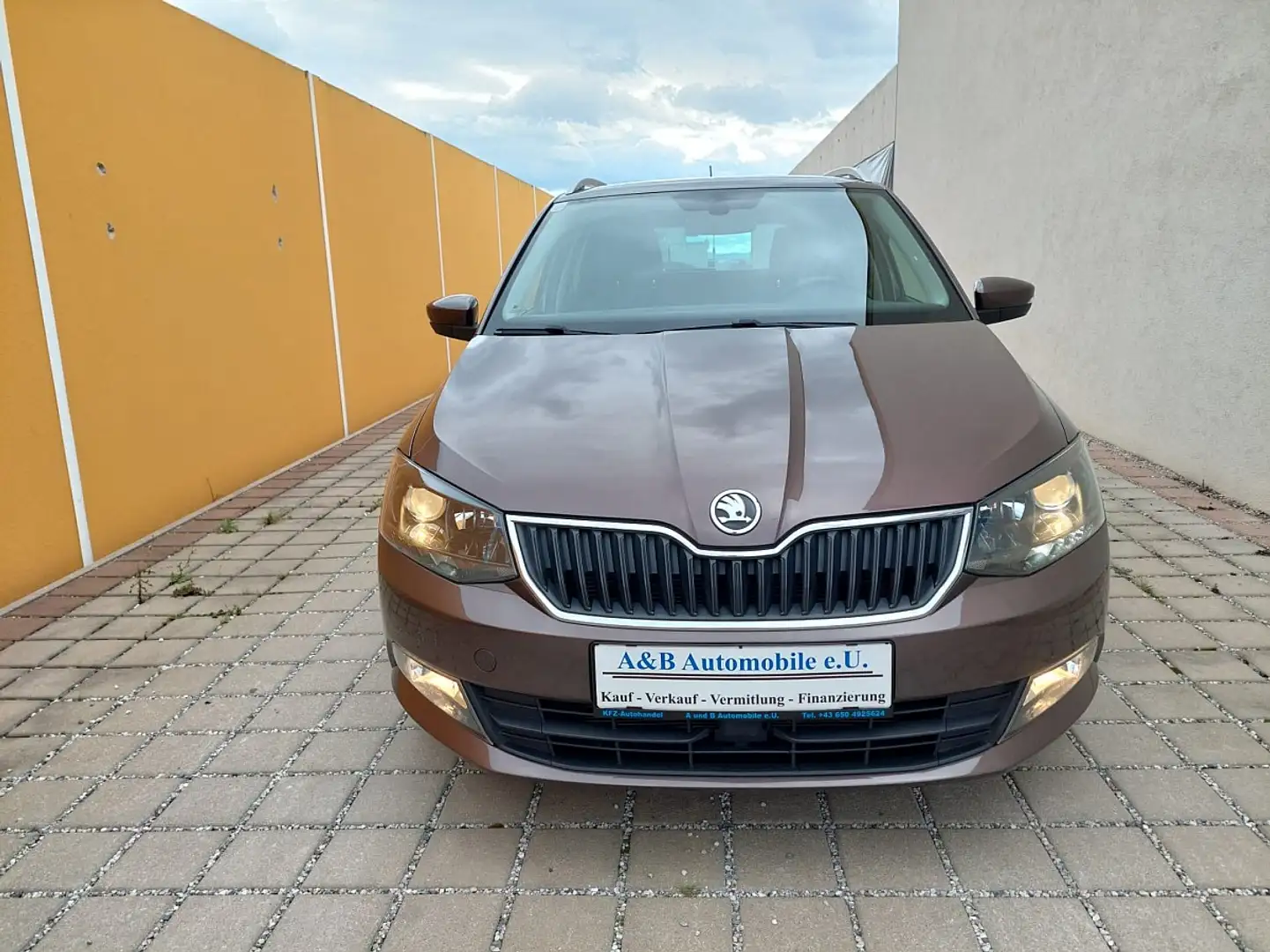 Skoda Fabia Combi Ambition 1,4 TDI Finanzierung möglich Braun - 2