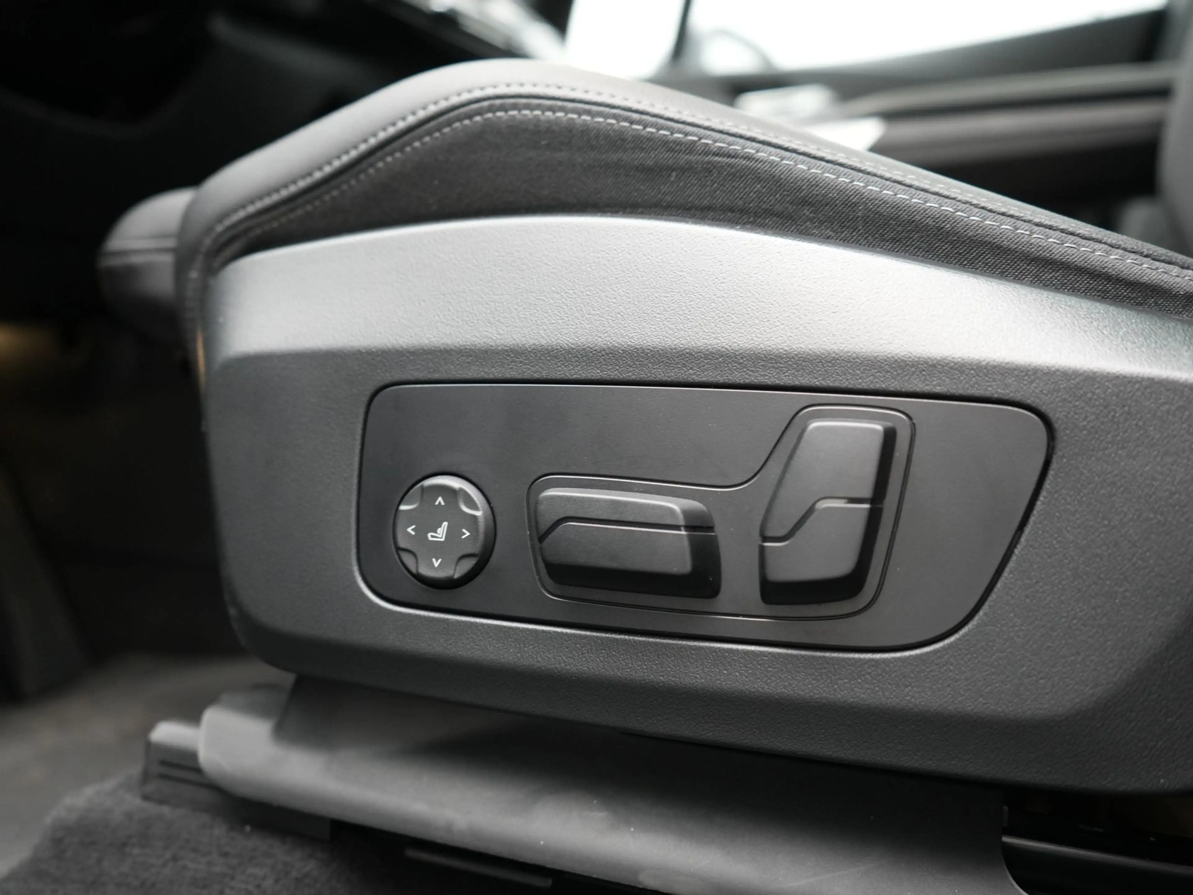 BMW 225 2-serie Active Tourer 225e xDrive Luxury Line PHEV — photo 13