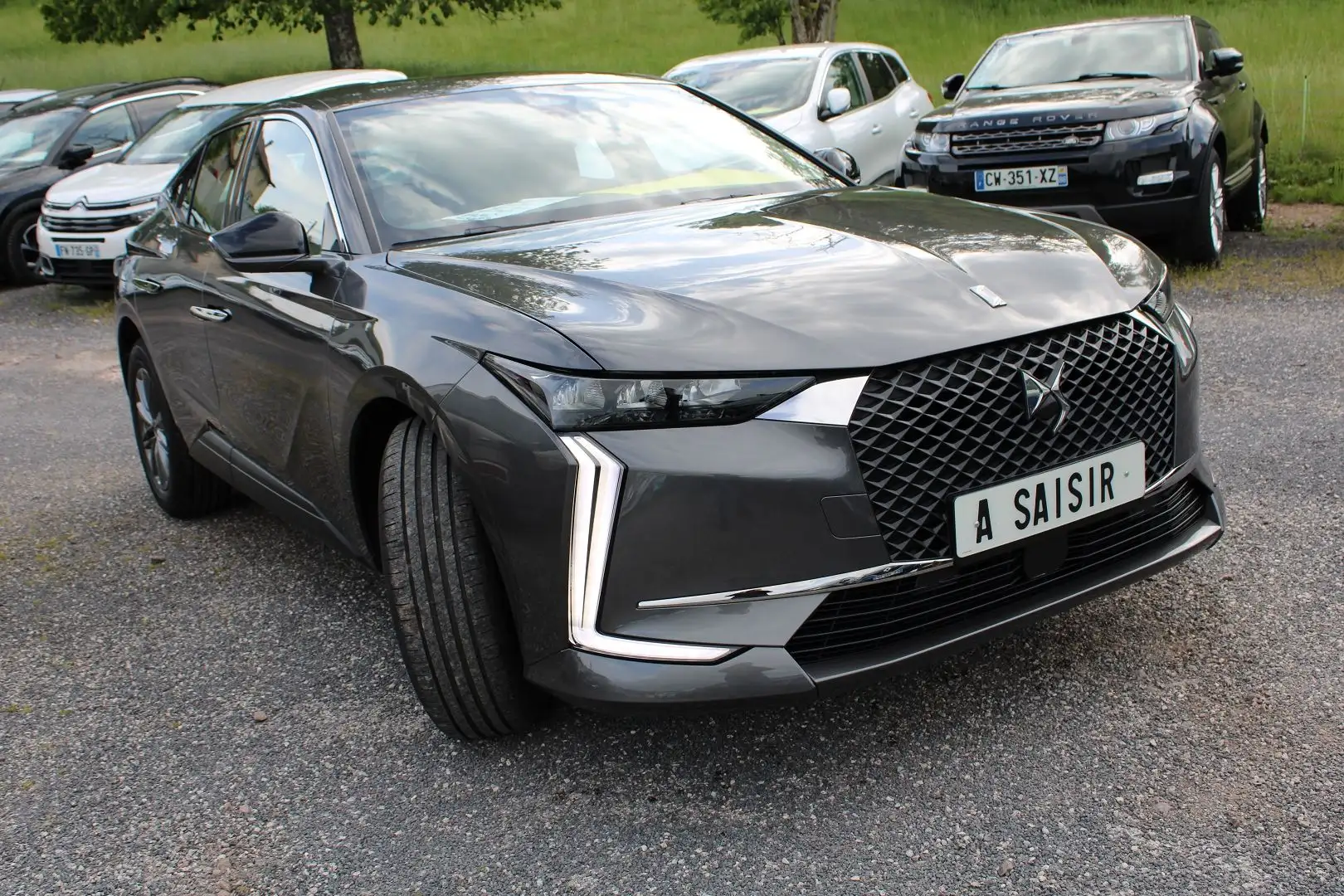 DS Automobiles DS 4 Crossback BASTILLE+ ESSENCE 130 CV EAT8 BOITE AUTO USB GPS SCREEN FULL LEDS RÉGULATEUR ESP Grau - 1