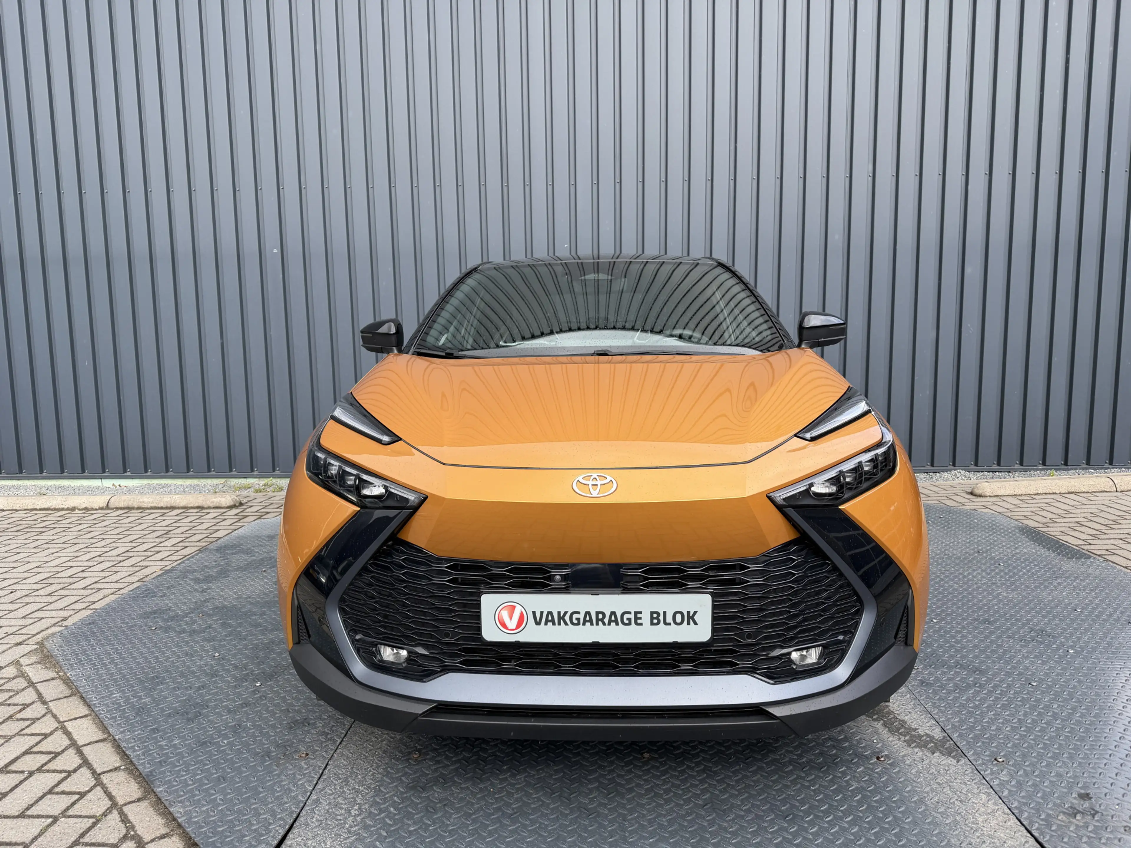 Toyota C-HR 2.0 Hybrid 200(geen Plug-in) Première Edition | Vo — photo 4