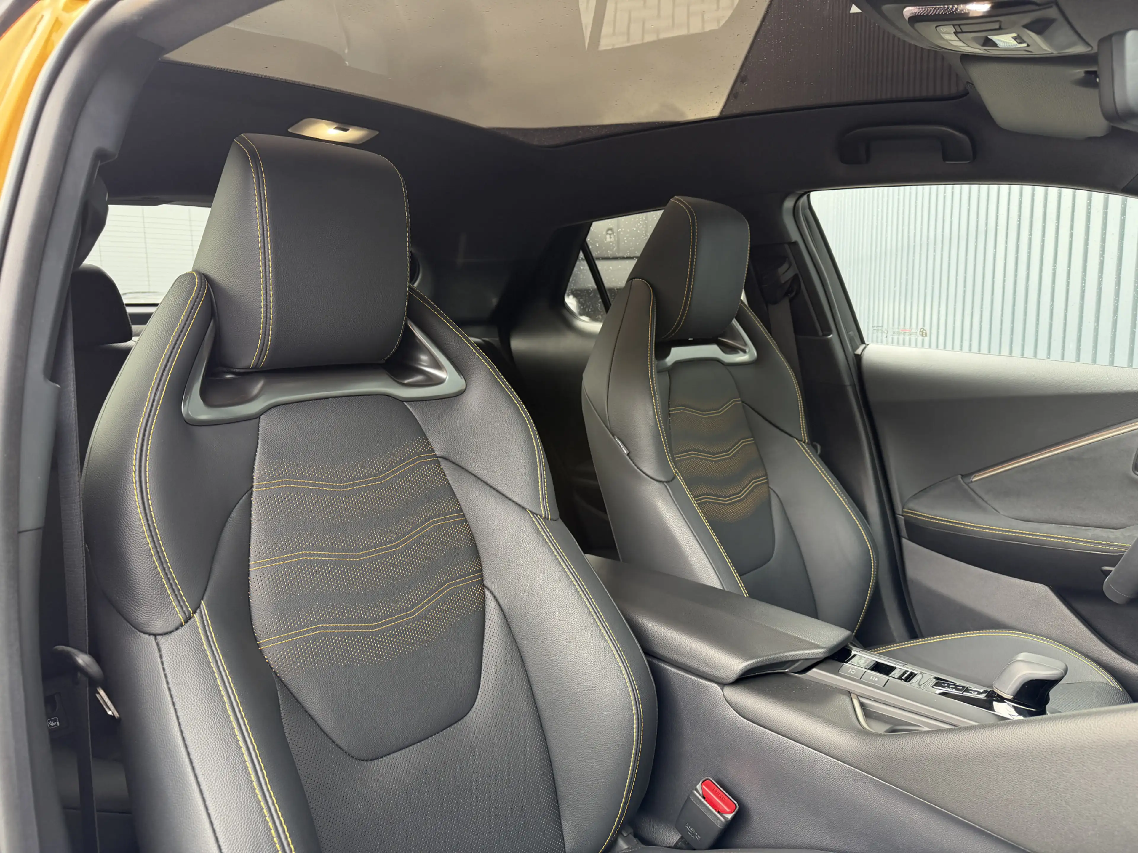 Toyota C-HR 2.0 Hybrid 200(geen Plug-in) Première Edition | Vo — photo 20