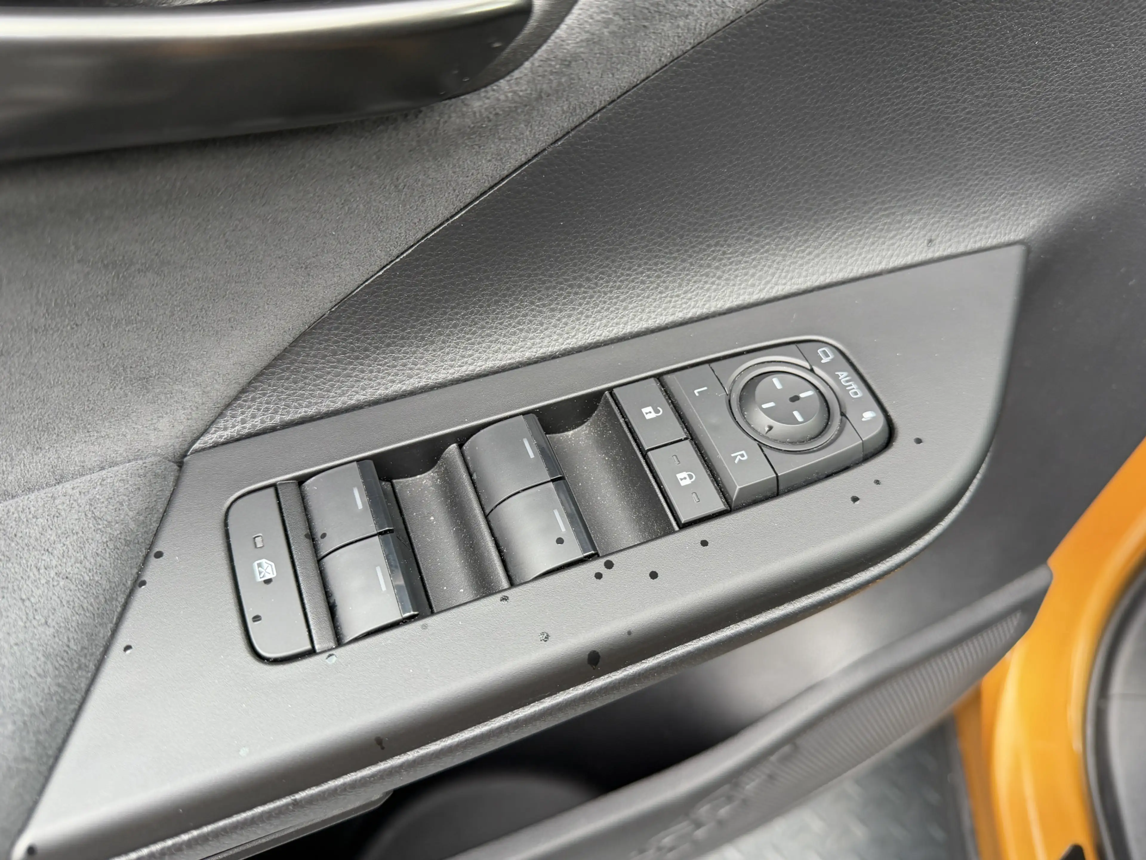 Toyota C-HR 2.0 Hybrid 200(geen Plug-in) Première Edition | Vo — photo 41