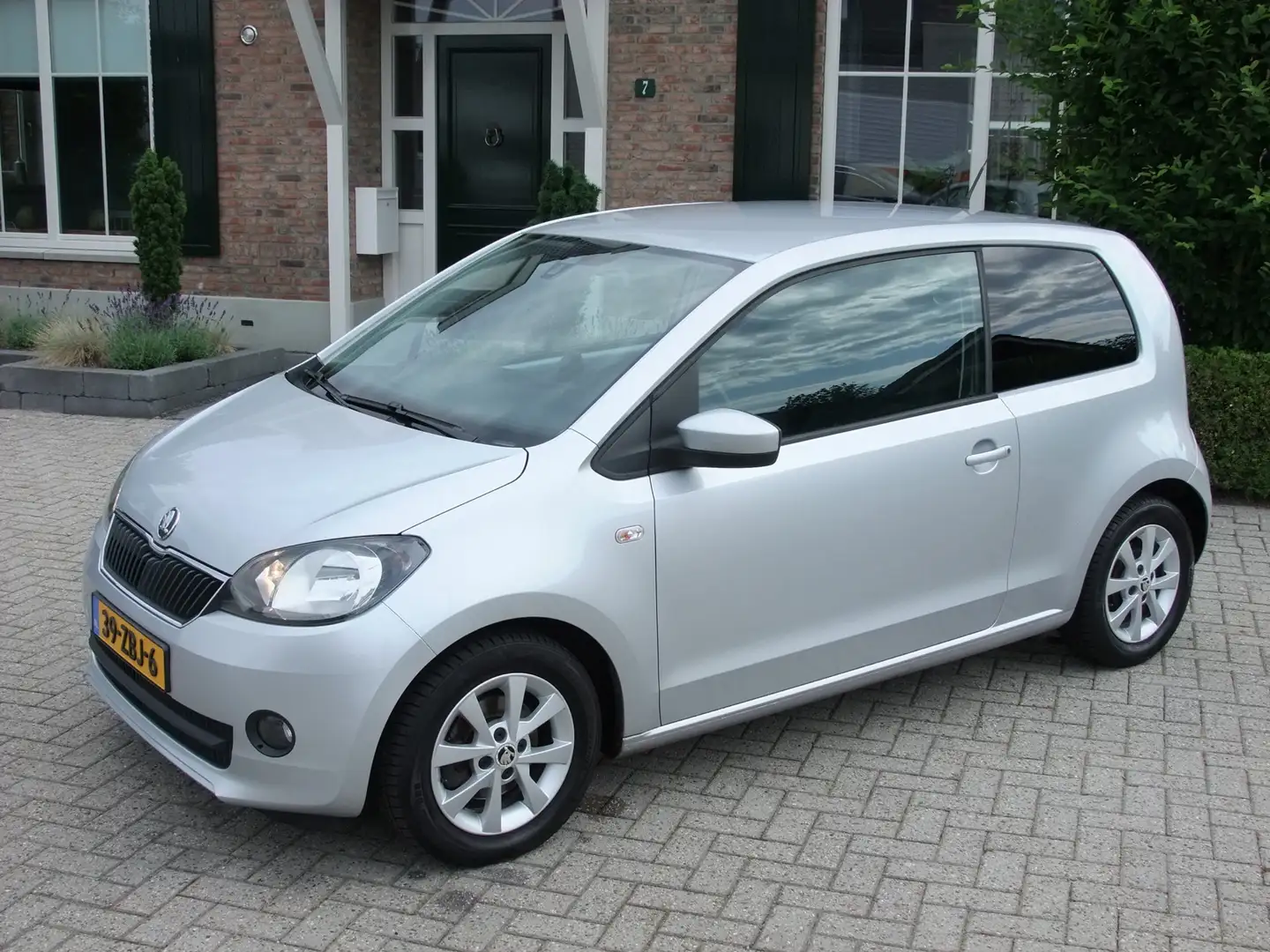 Skoda Citigo 1.0 Greentech Elegance , Airco , Stoelverwarming, Grigio - 1