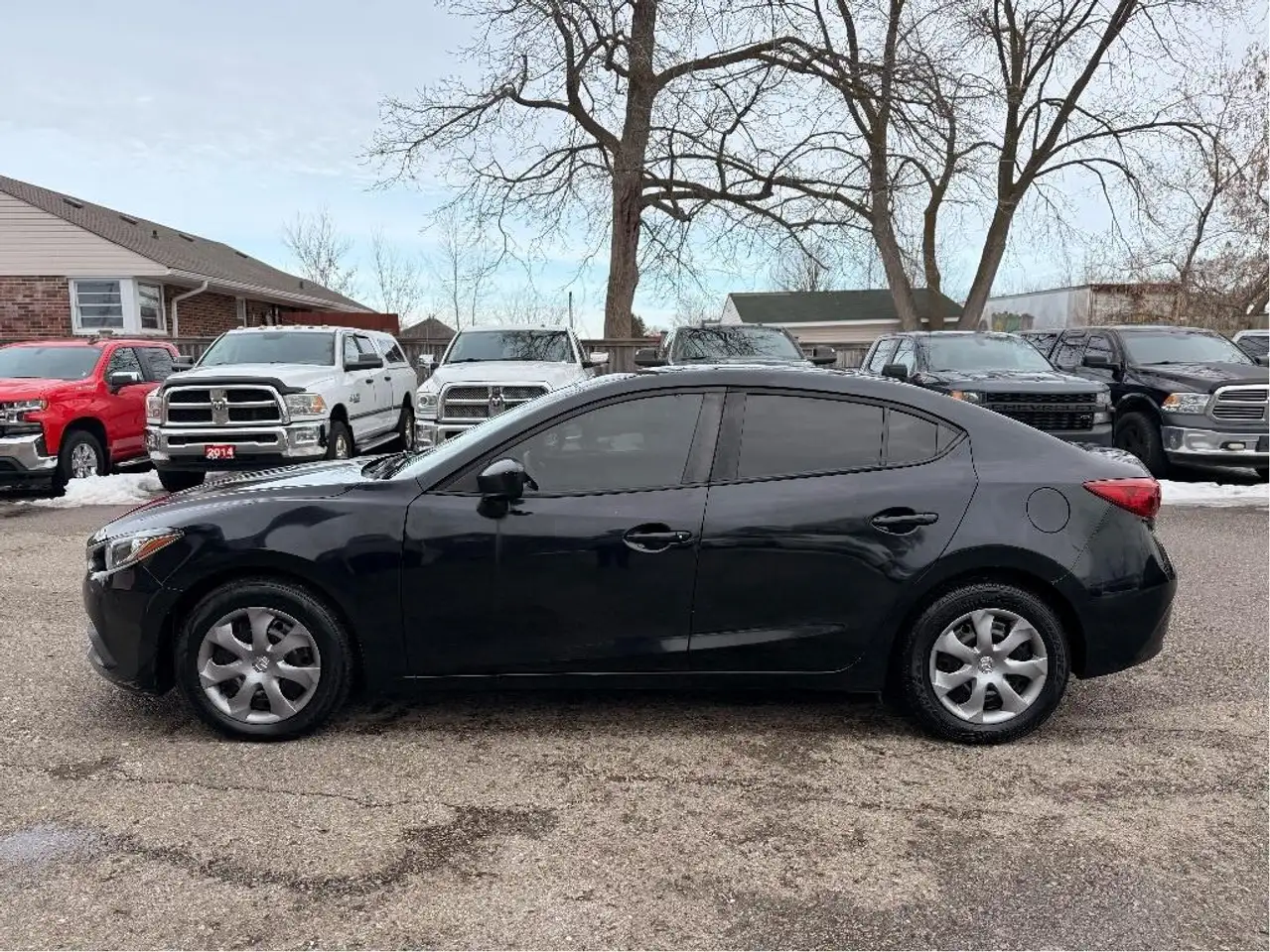 Mazda 3 снимка Mazda 3