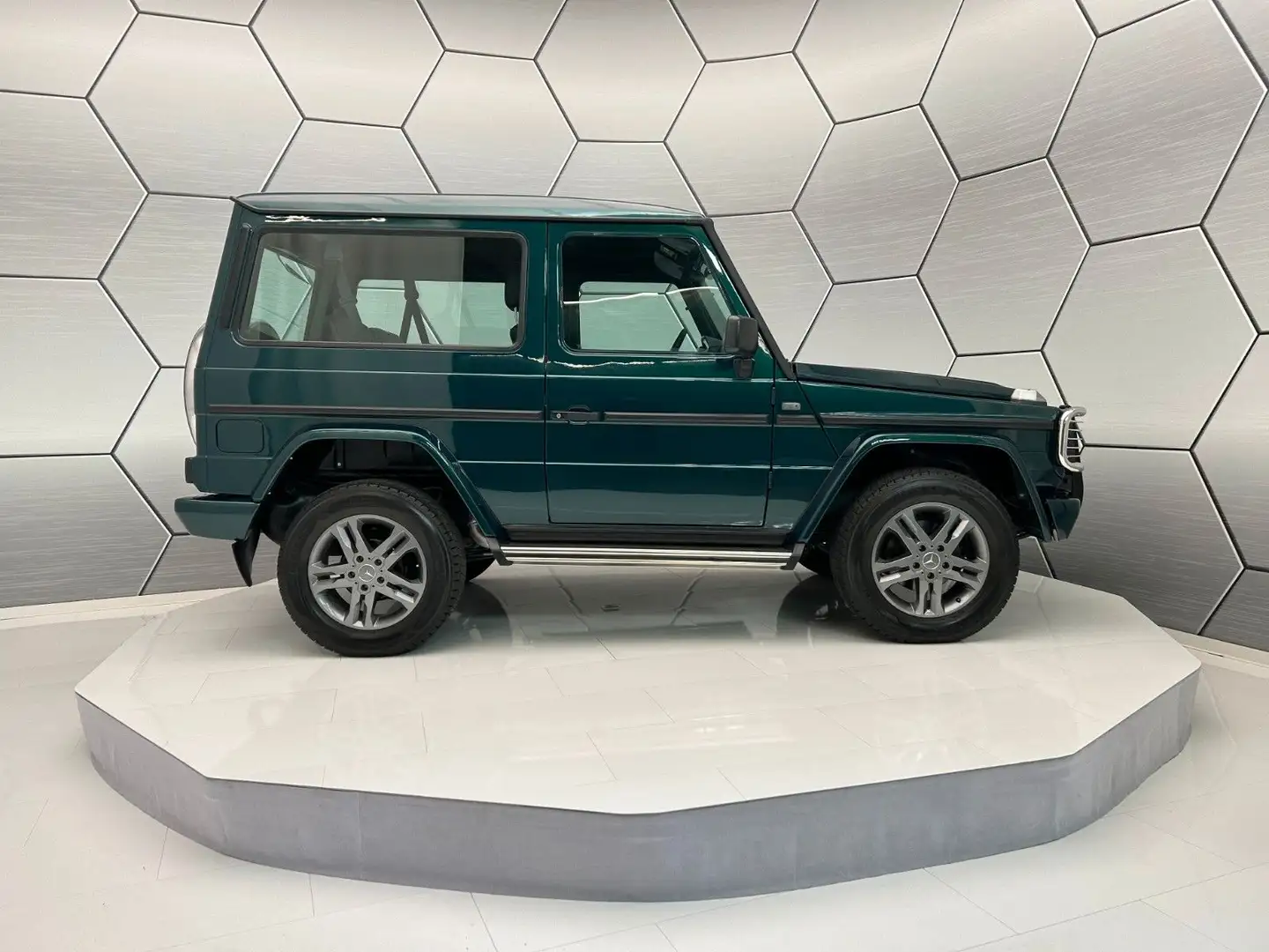 Mercedes-Benz G 320 Kurz Automatik vollständig restauriert Vert - 1