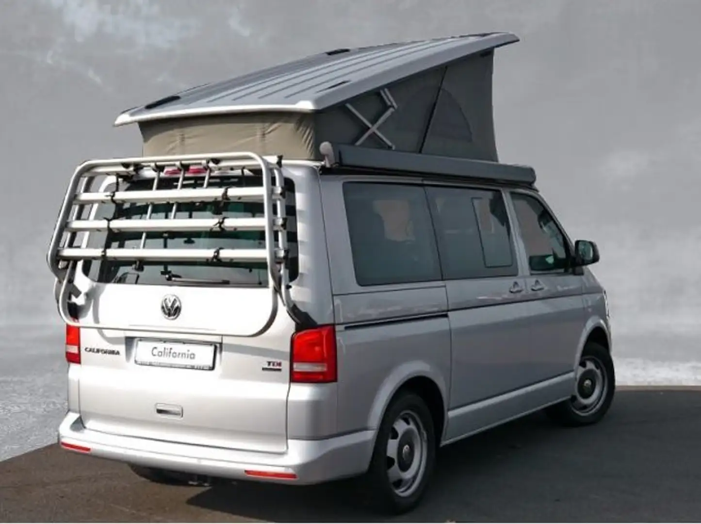 Volkswagen T5 VwT5 CaliforniaBeach automatico Srebrny - 1