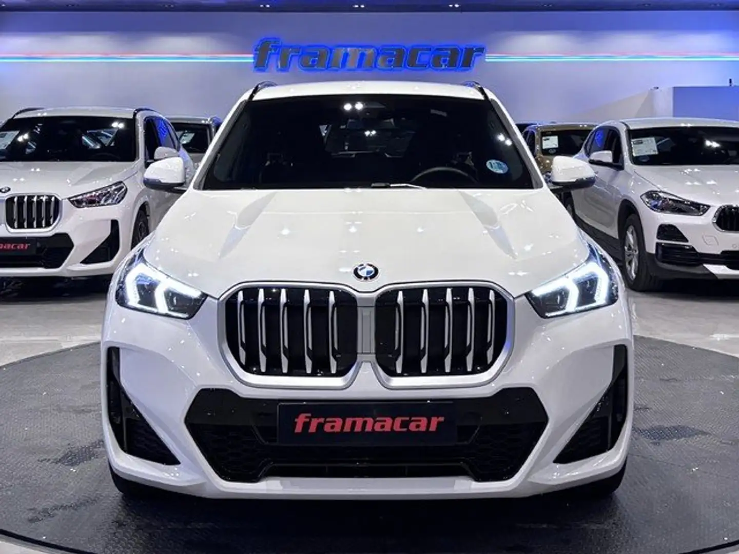 BMW X1 sDrive 20dA Blanco - 2