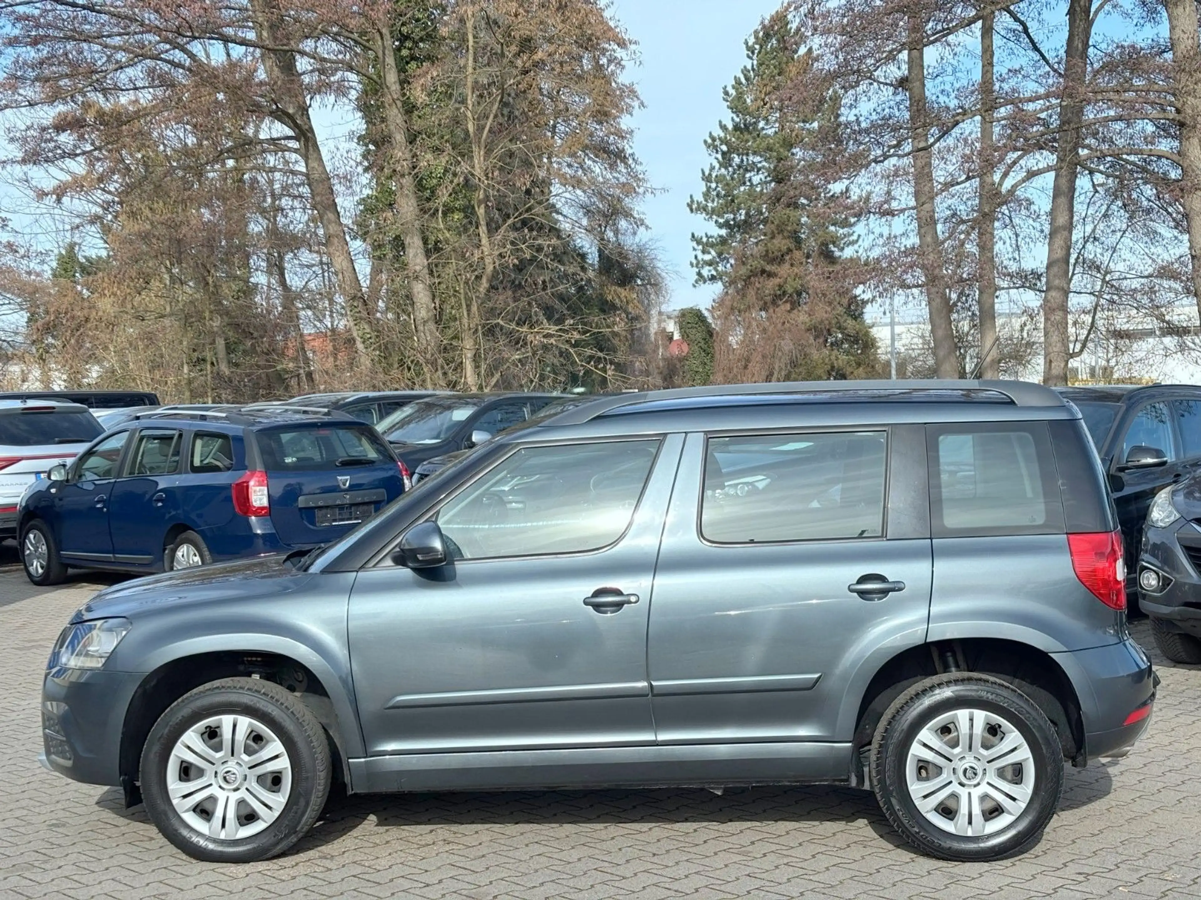 Skoda Yeti Cool Edition 4x4 AHK 1-Hand — photo 11