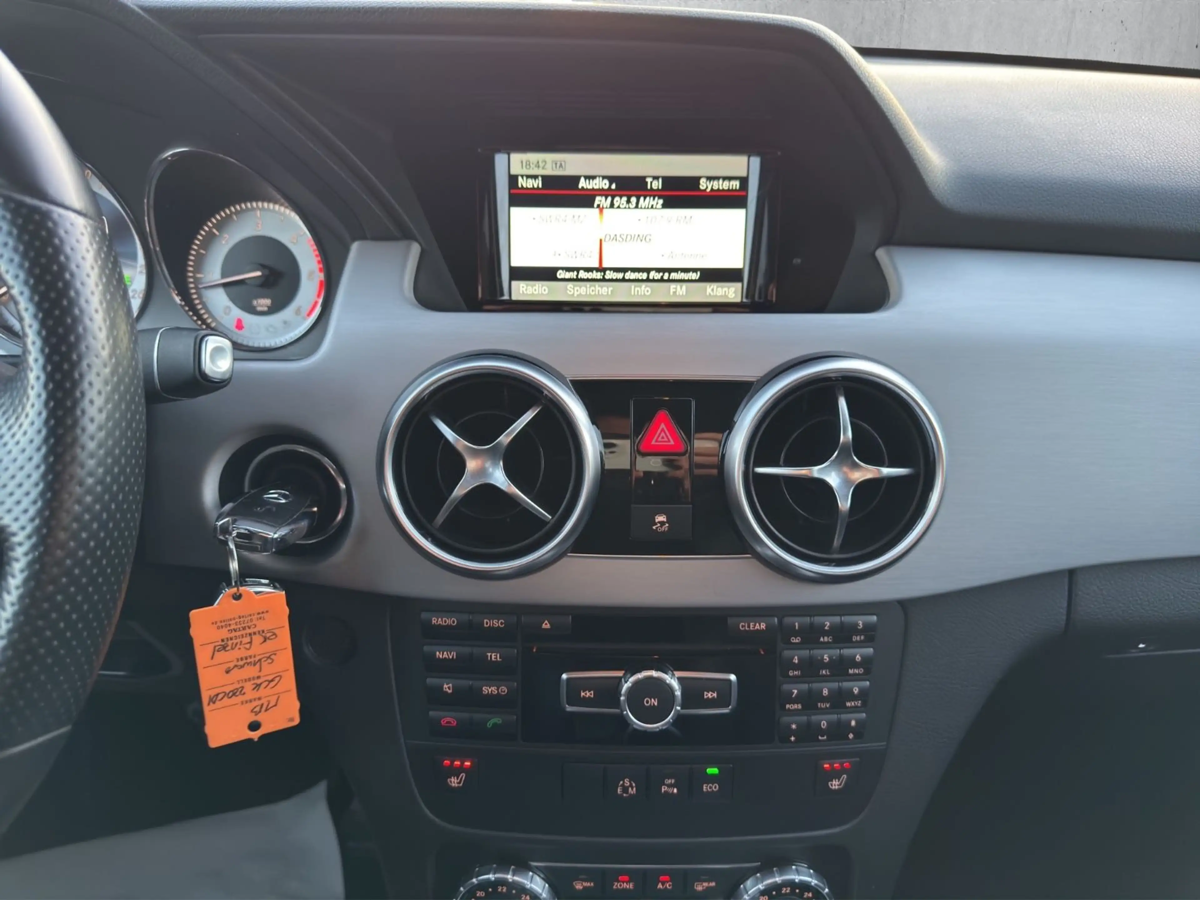 Mercedes-Benz GLK 220 CDI 4Matic°Automatik°Navi°sitzheizung° — photo 15