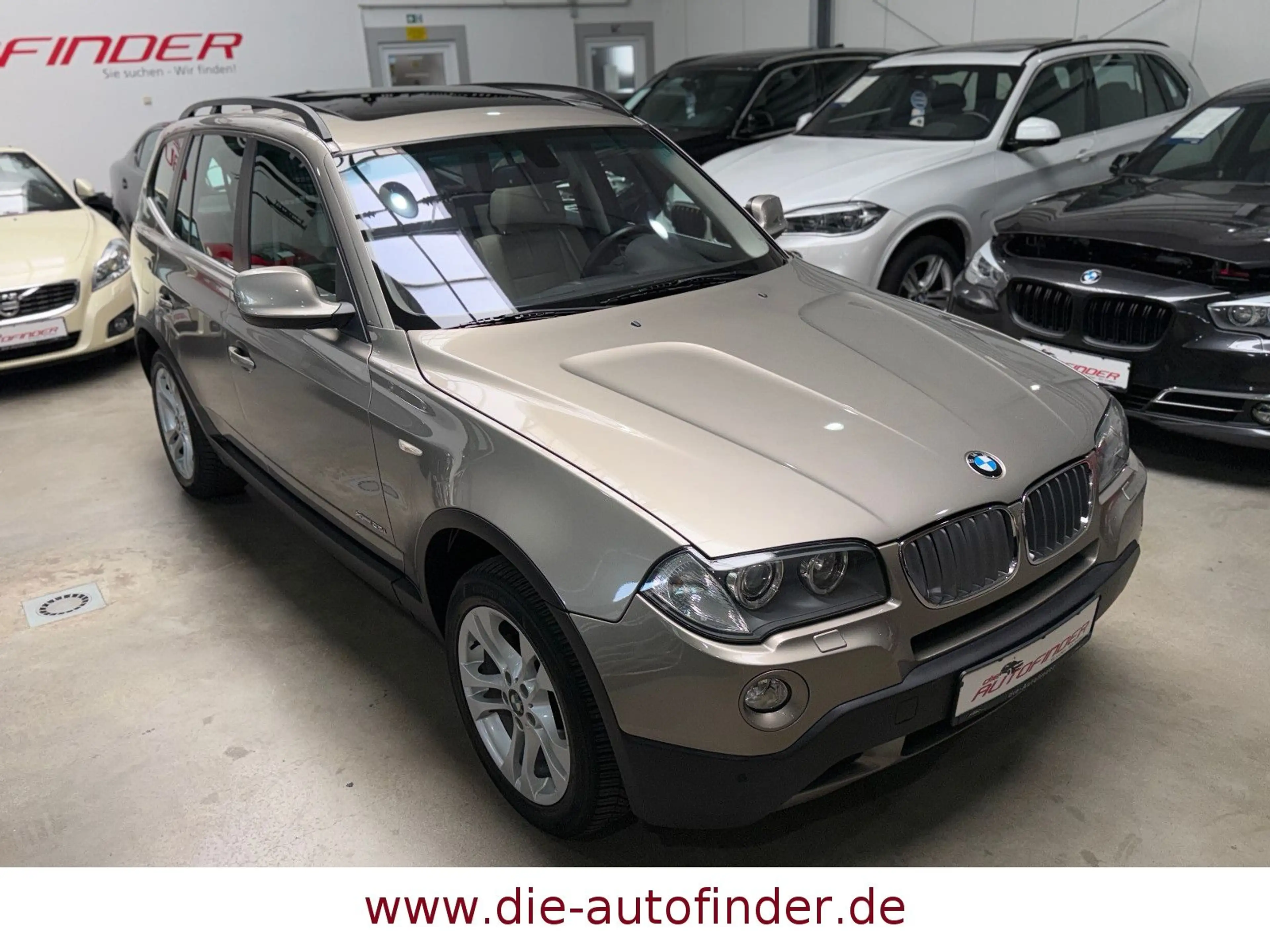 BMW X3 xDrive 25 i Xenon,Leder,Navi,PDC,Panorama,AHK — photo 8
