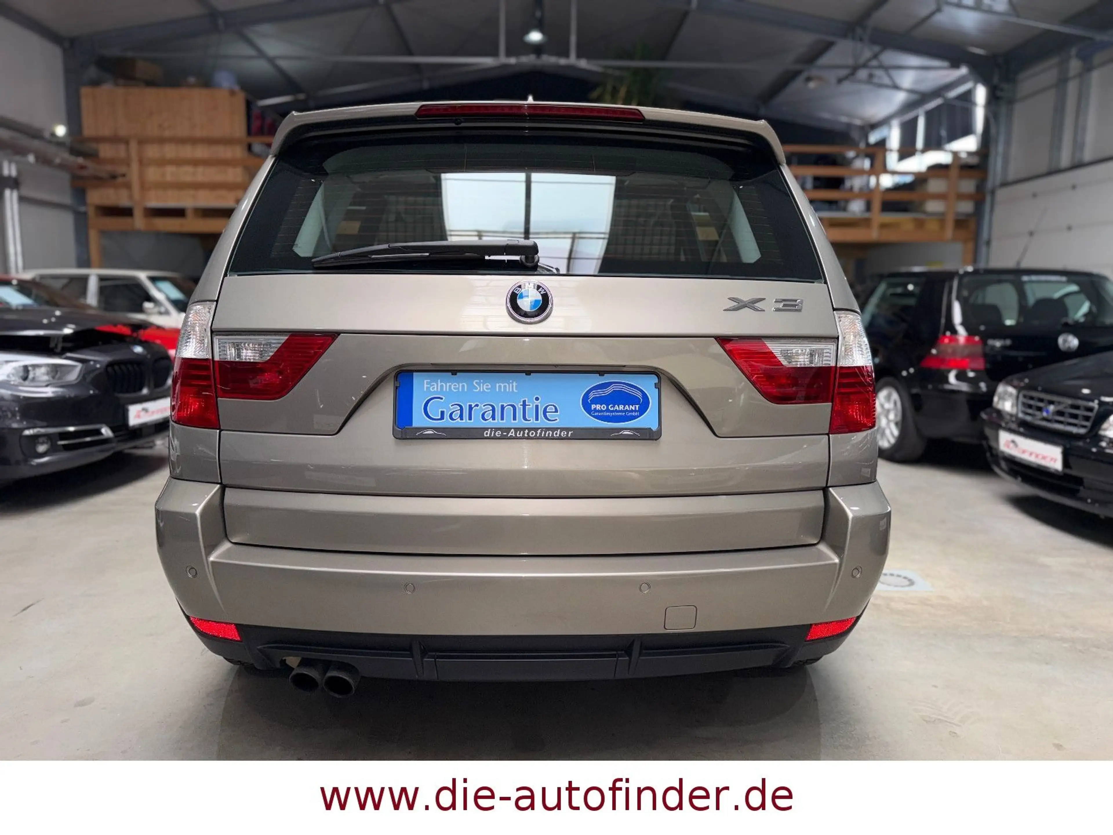 BMW X3 xDrive 25 i Xenon,Leder,Navi,PDC,Panorama,AHK — photo 14