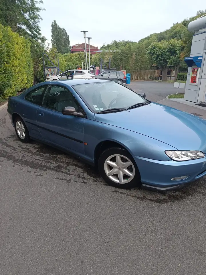 Peugeot 406 CoupÃ© 2.0i