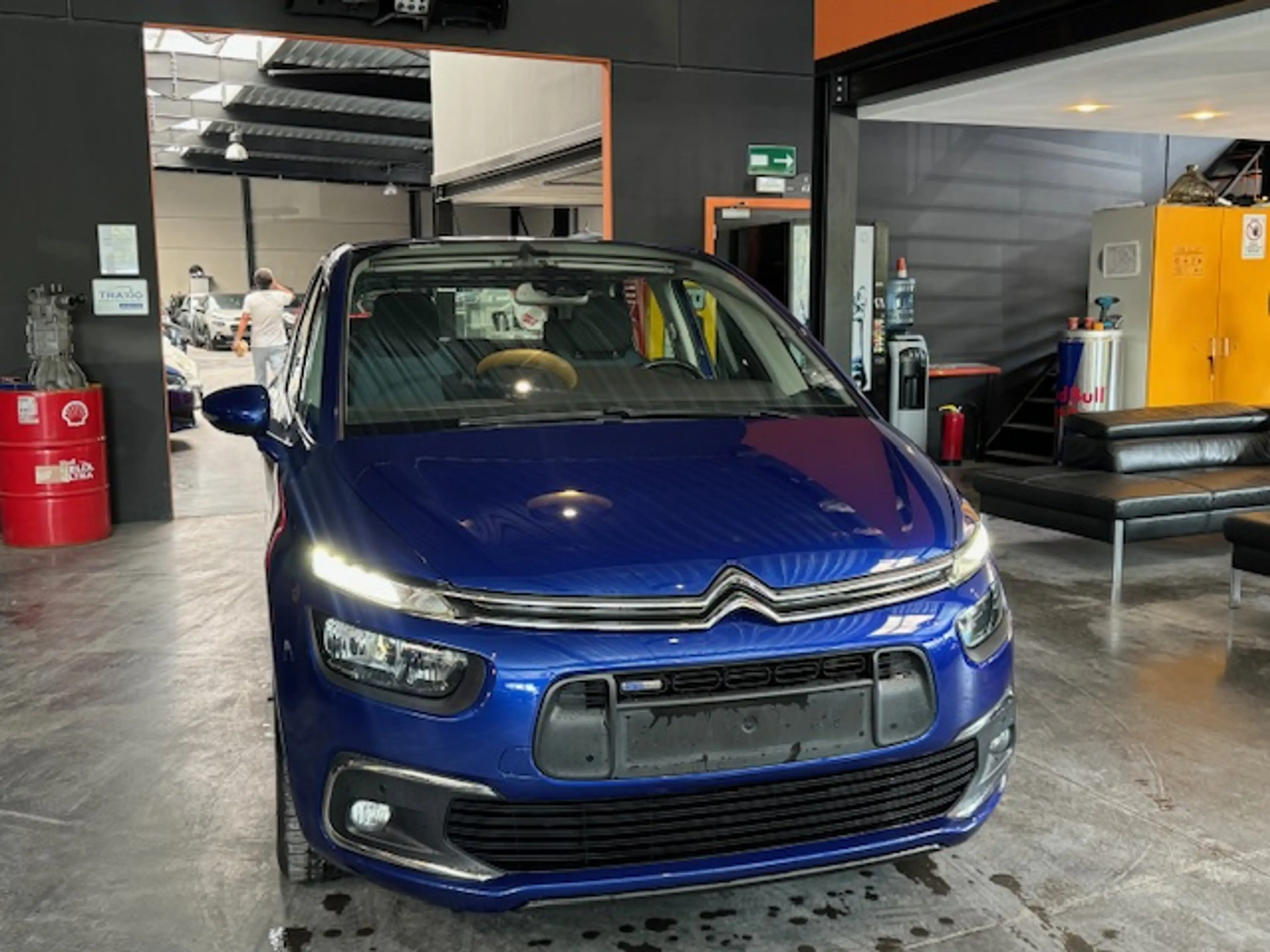 Citroen C4 Picasso 1.2 - AUTOMATIQUE - SIEGES MASSANTS - LIM/REG