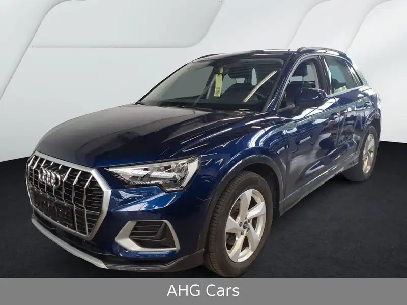 Annonce voiture d'occasion Audi Q3 - CARADIZE