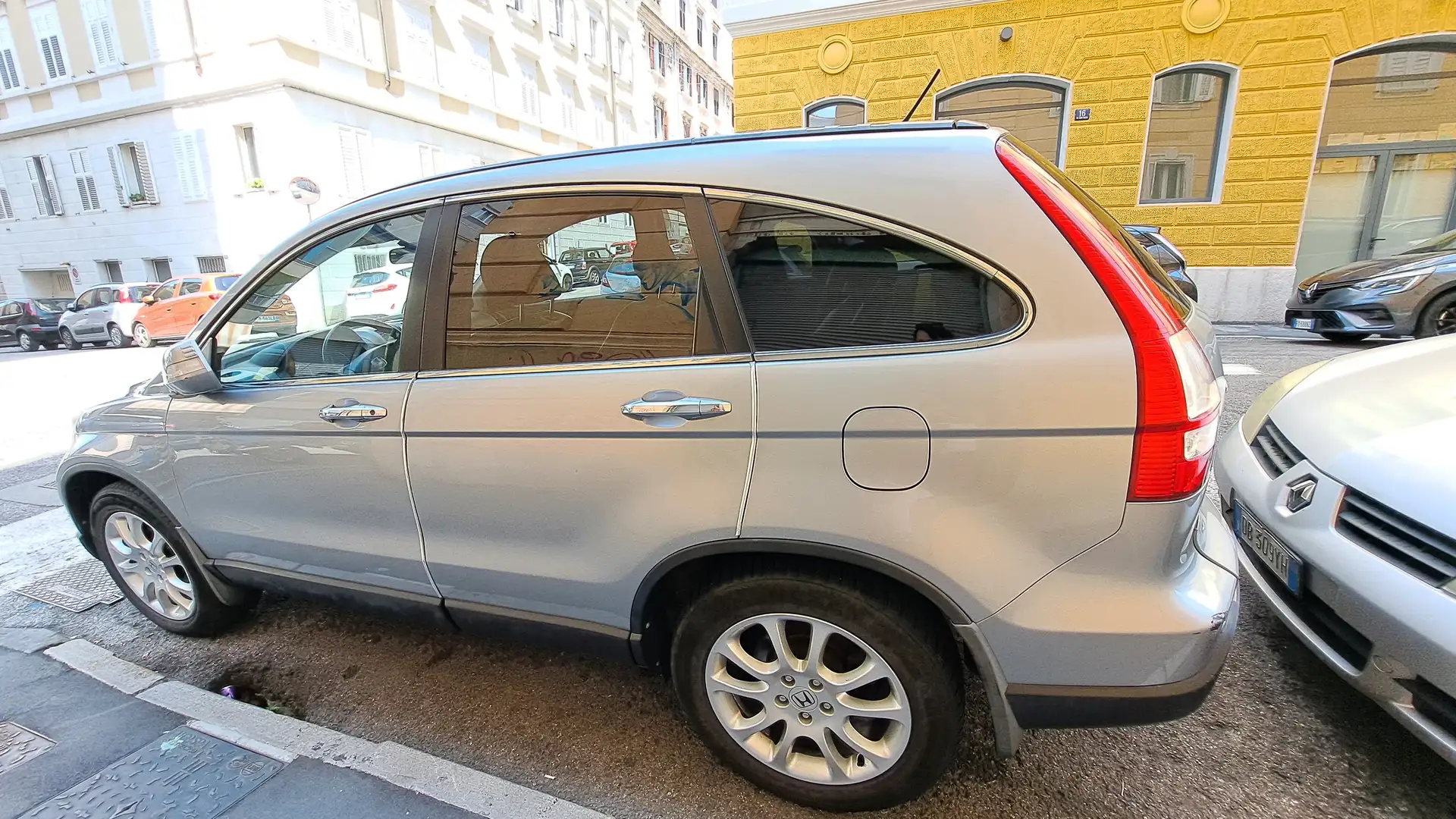 Honda CR-V CR-V+III+2009+2.2+ctdi+Exclusive+Tour+dpf Grigio - 2