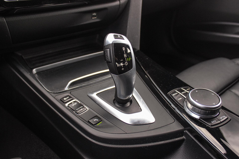 BMW 318 3-serie Touring 318i Edition Luxury Line | NL auto — photo 32