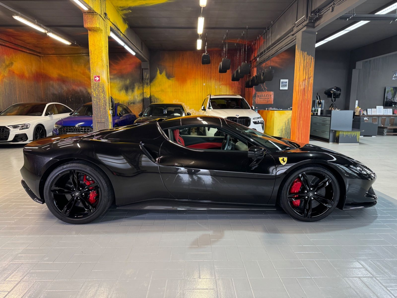Ferrari 296 GTS ~LIFT~FULL CARBON~KAMERA 360~JBL~MY25 — photo 8