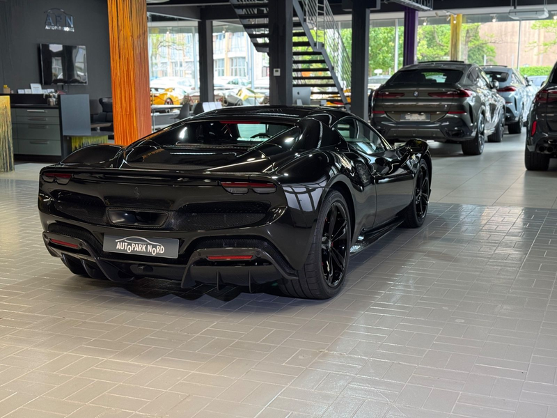 Ferrari 296 GTS ~LIFT~FULL CARBON~KAMERA 360~JBL~MY25 — photo 7