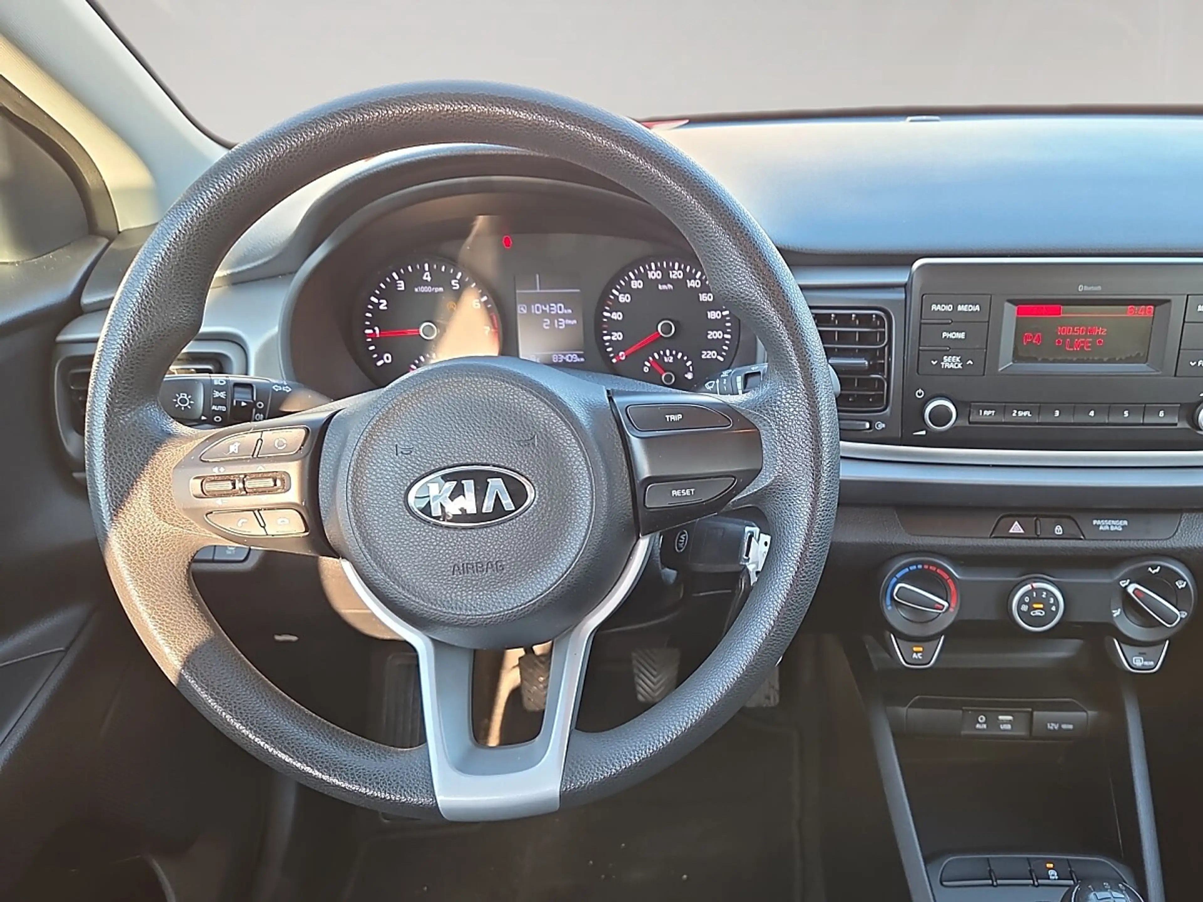 Kia Rio 1,25 MPI Neon ISG — photo 14