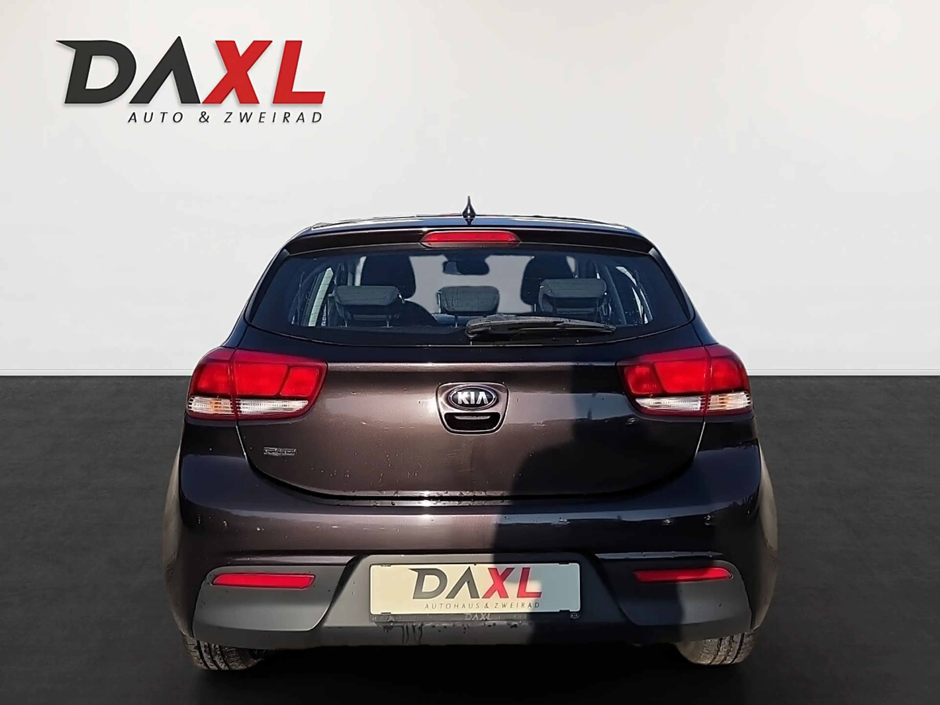 Kia Rio 1,25 MPI Neon ISG — photo 6