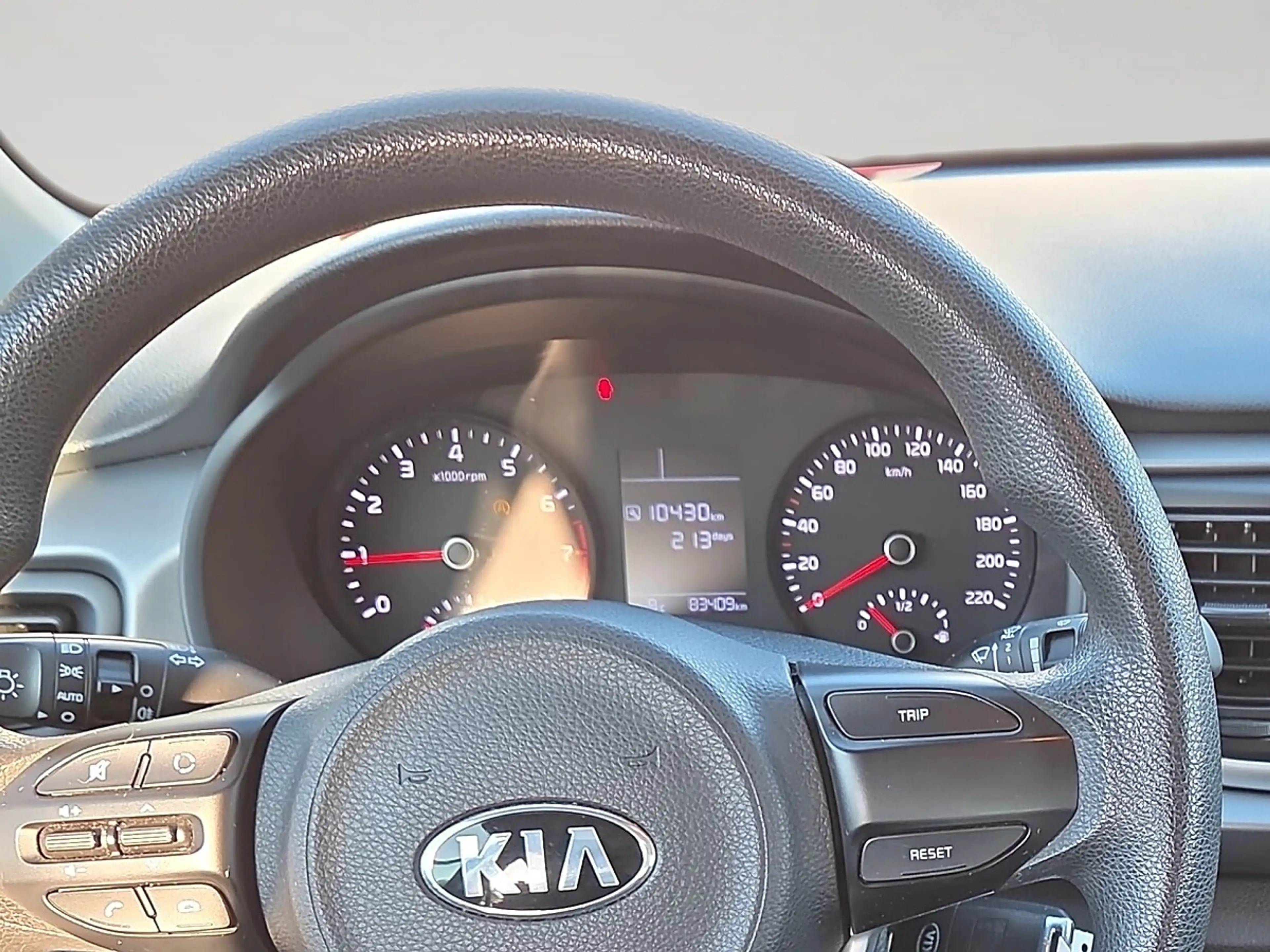 Kia Rio 1,25 MPI Neon ISG — photo 12