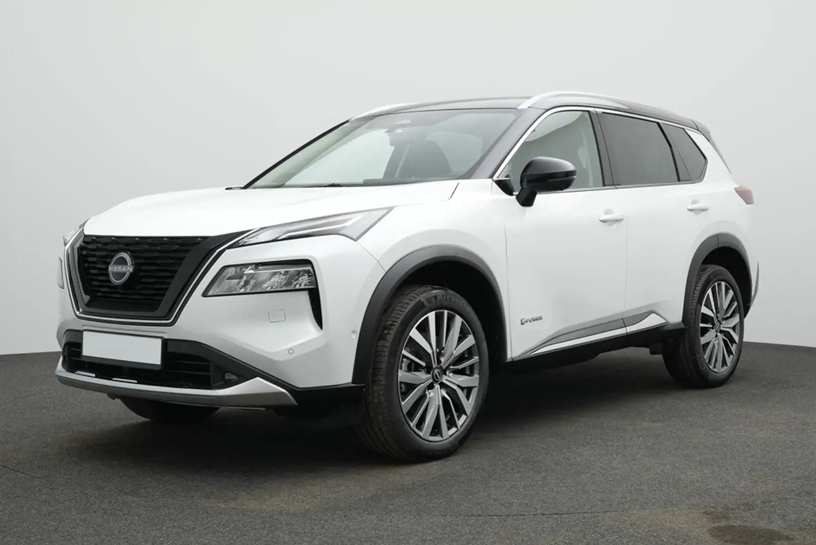 Nissan X-Trail X-T e-4ORCE 213PS 4x4 Tekna 5 Sitze PGD Bose 20" - 2
