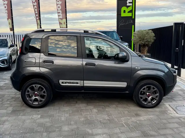 Fiat Panda view 12