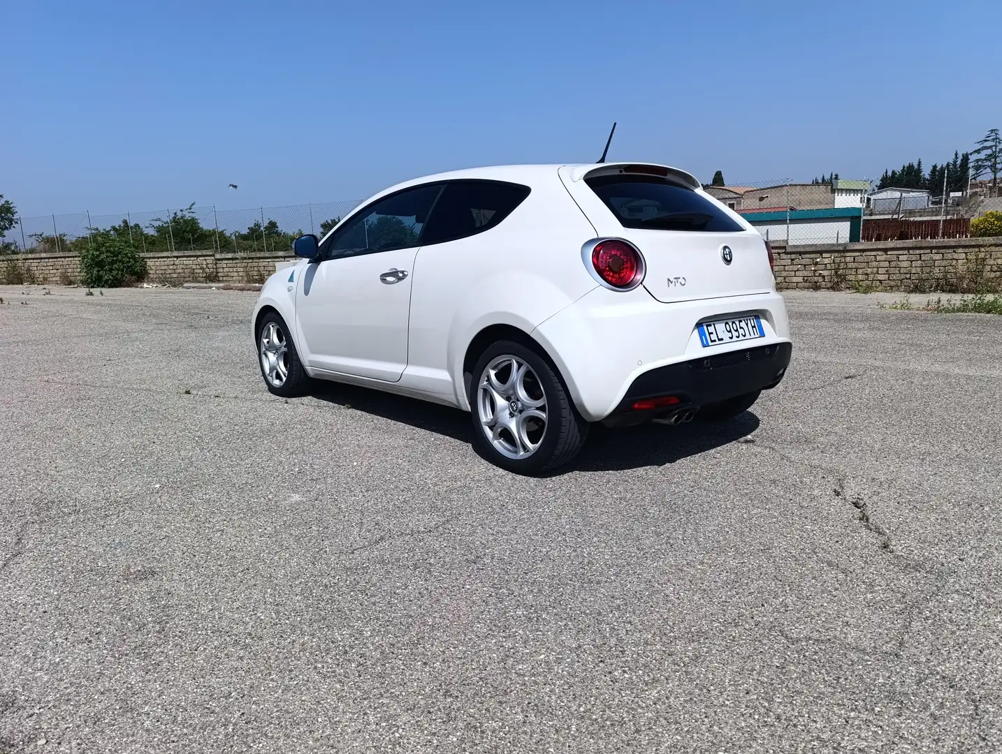 Alfa Romeo MiTo MiTo 1.4 tb m.air Q.verde sport plus pack s Blanc - 1