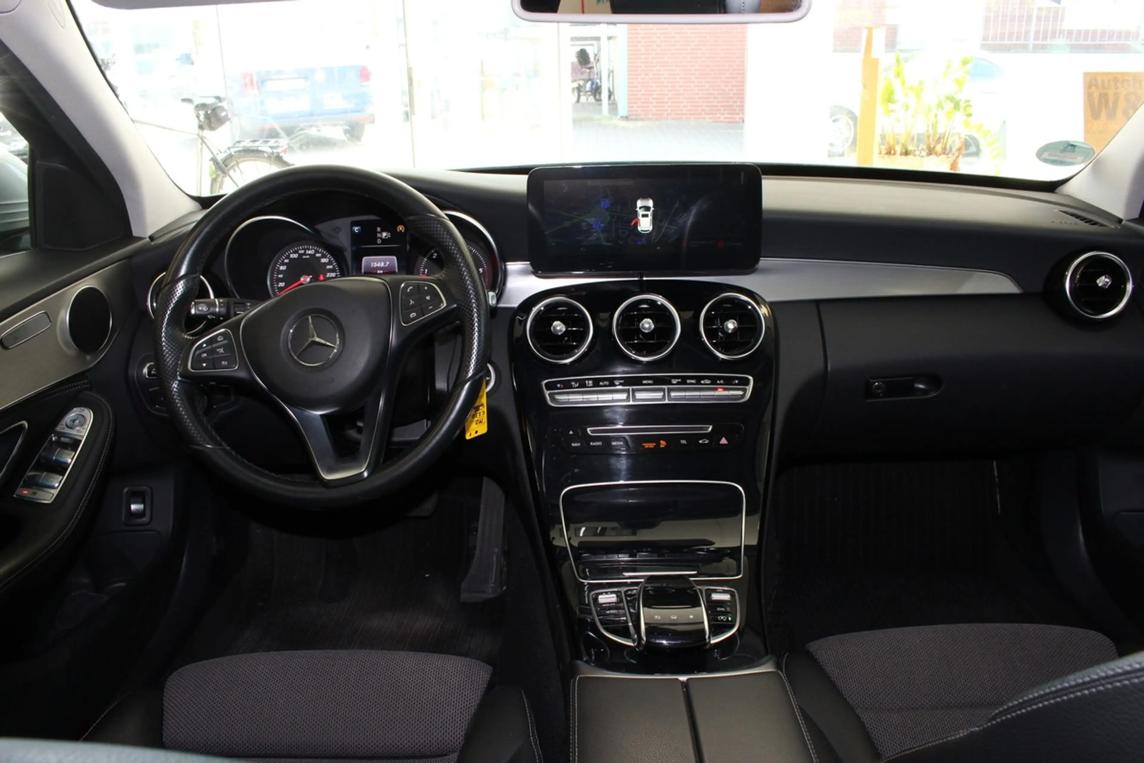Mercedes-Benz C 250 Avantgarde Lüftfederung AHK — photo 13