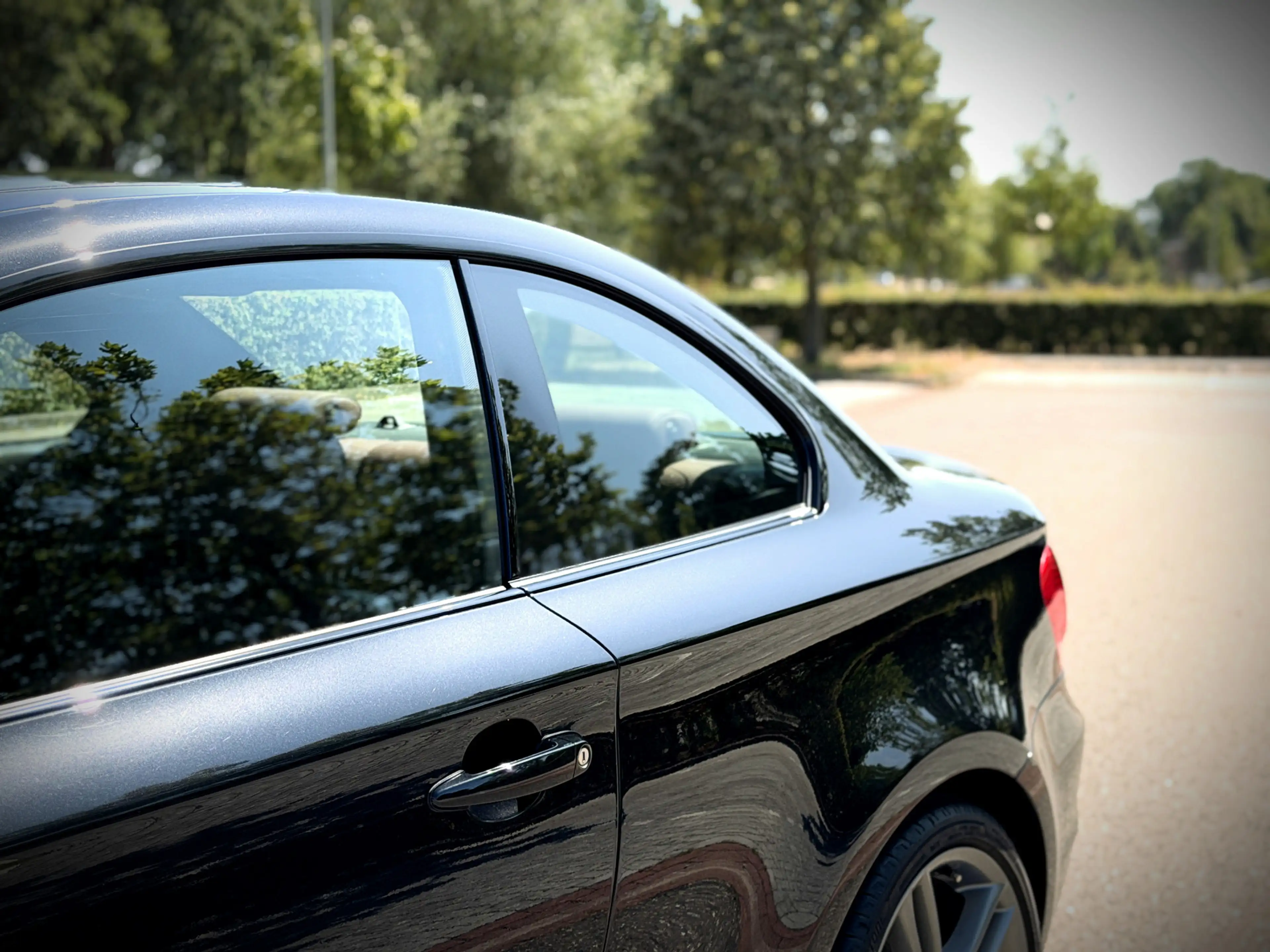 BMW 125 1-serie Coupé 125i High Executive AUT / M-SPORT / — photo 17