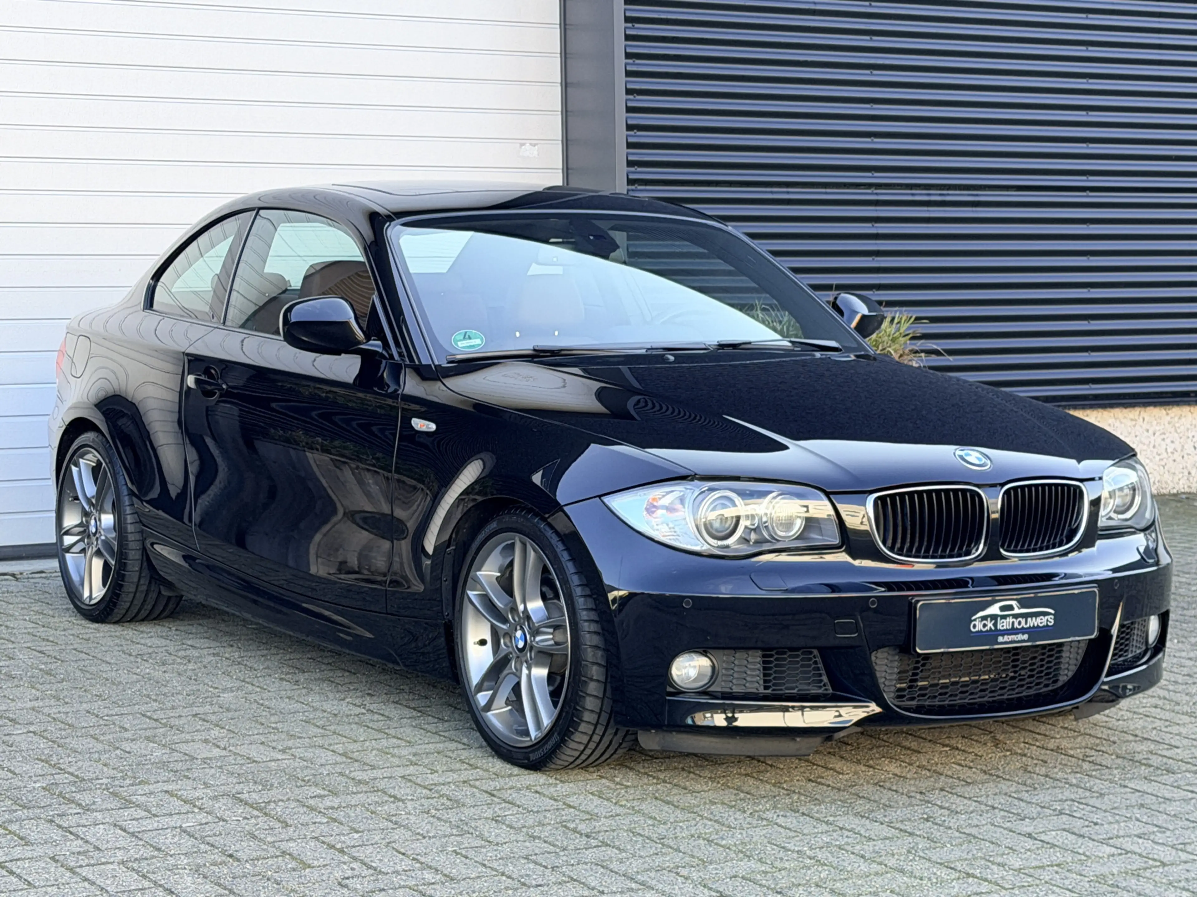 BMW 125 1-serie Coupé 125i High Executive AUT / M-SPORT / — photo 40