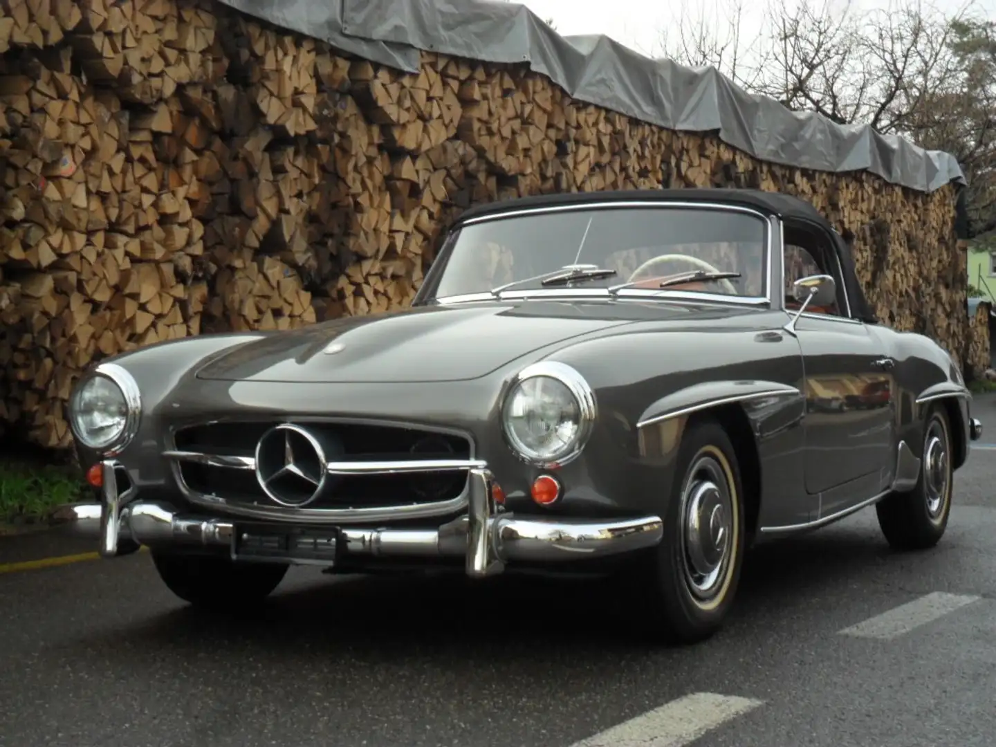 Mercedes-Benz 190 Cabrio Silber - 1