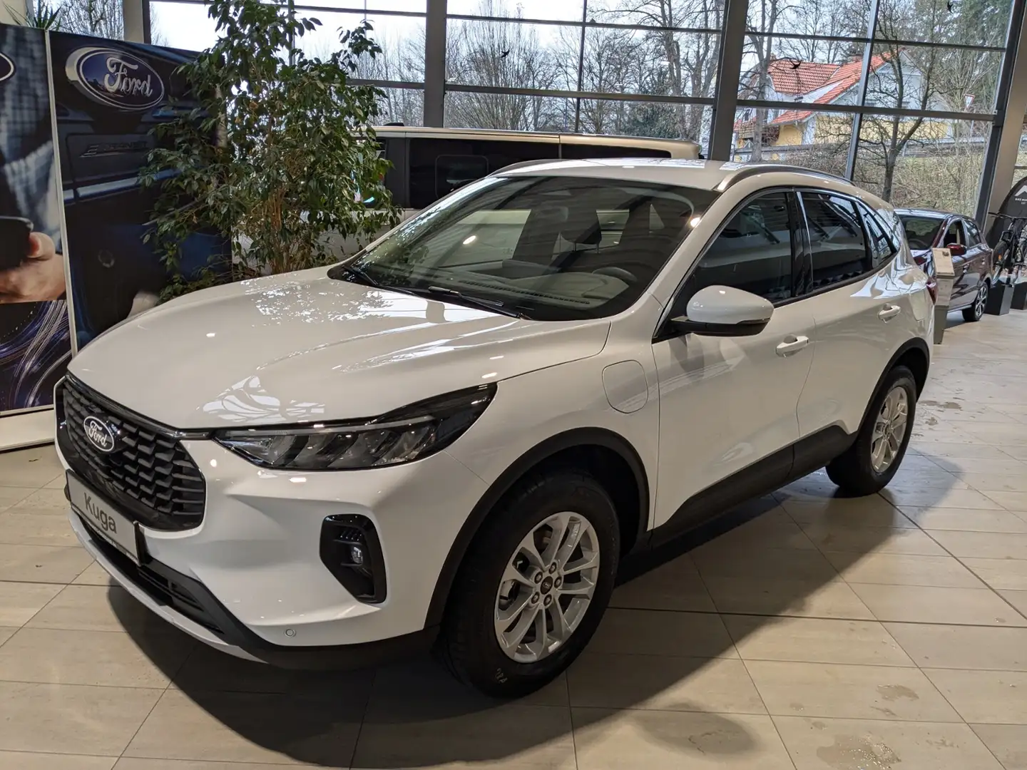 Ford Kuga 2.5 l PHEV 178 kW Titanium Bianco - 2