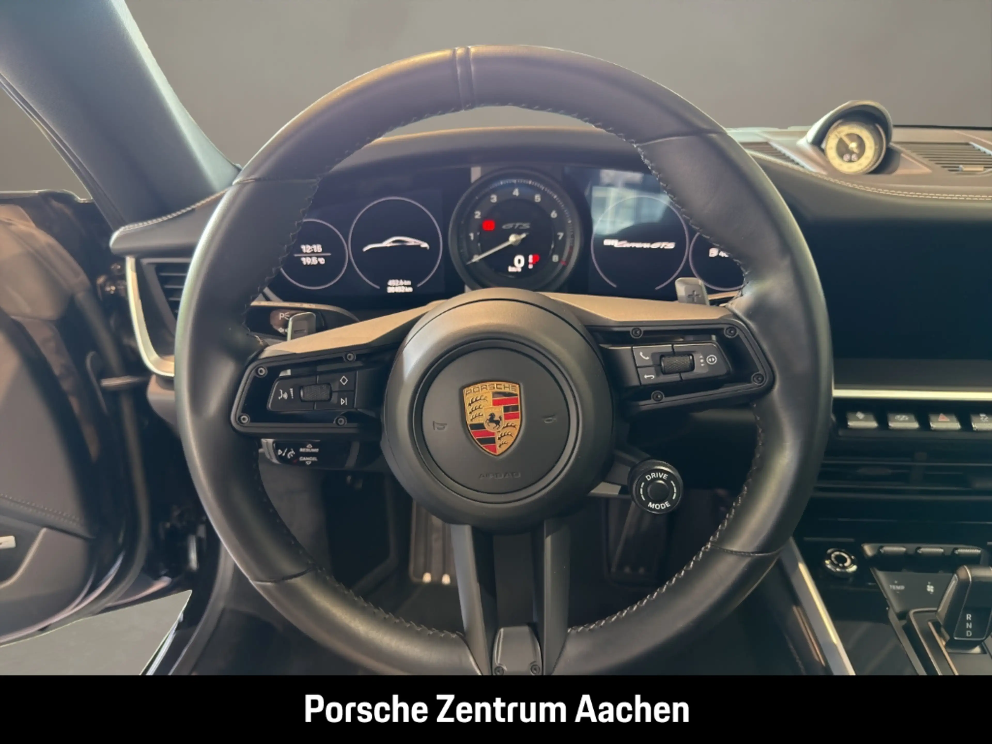 Porsche 992 (911) Carrera GTS — photo 15
