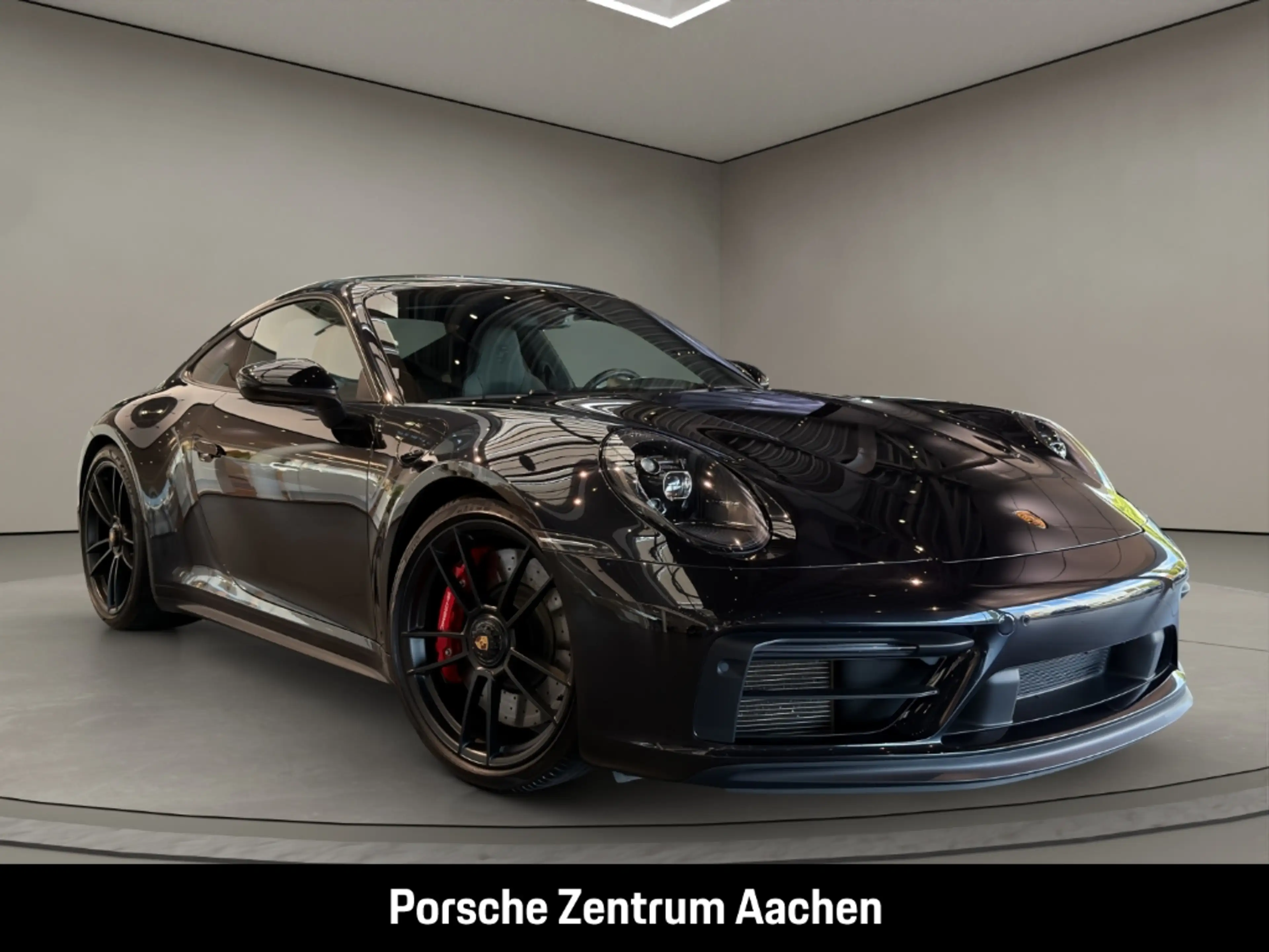 Porsche 992 (911) Carrera GTS — photo 8