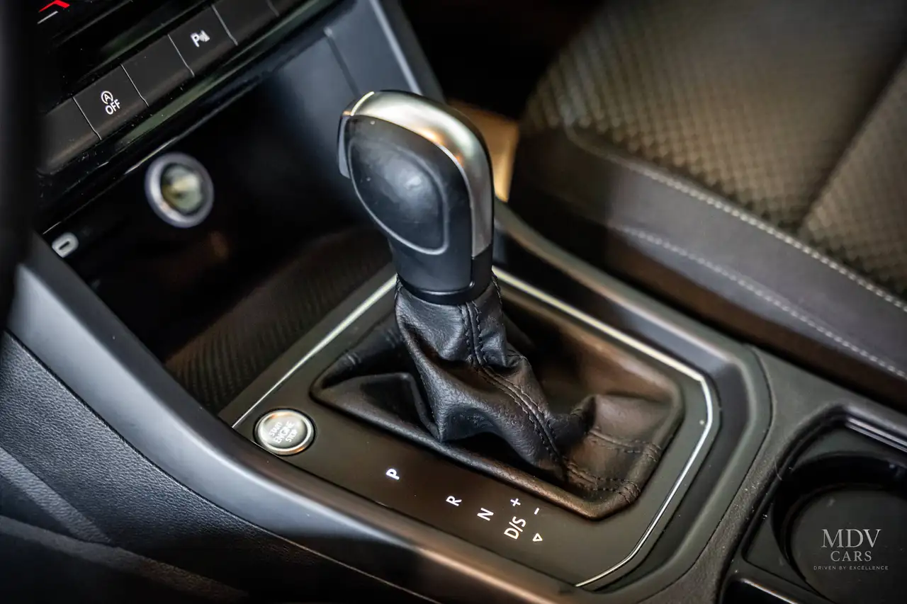 Volkswagen Touran 7PLACES-1.5TSI, миниатюра 6