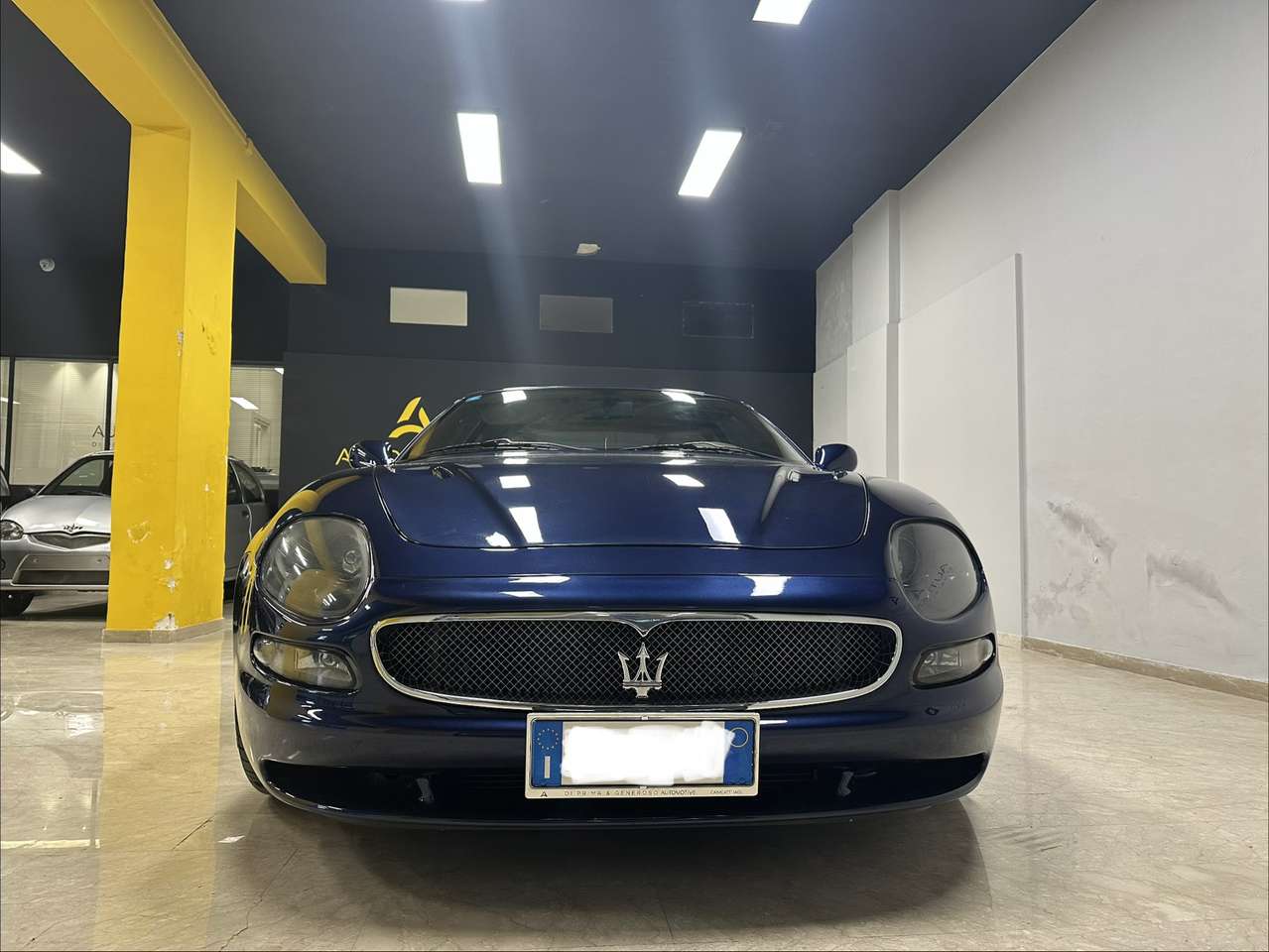 Maserati 3200