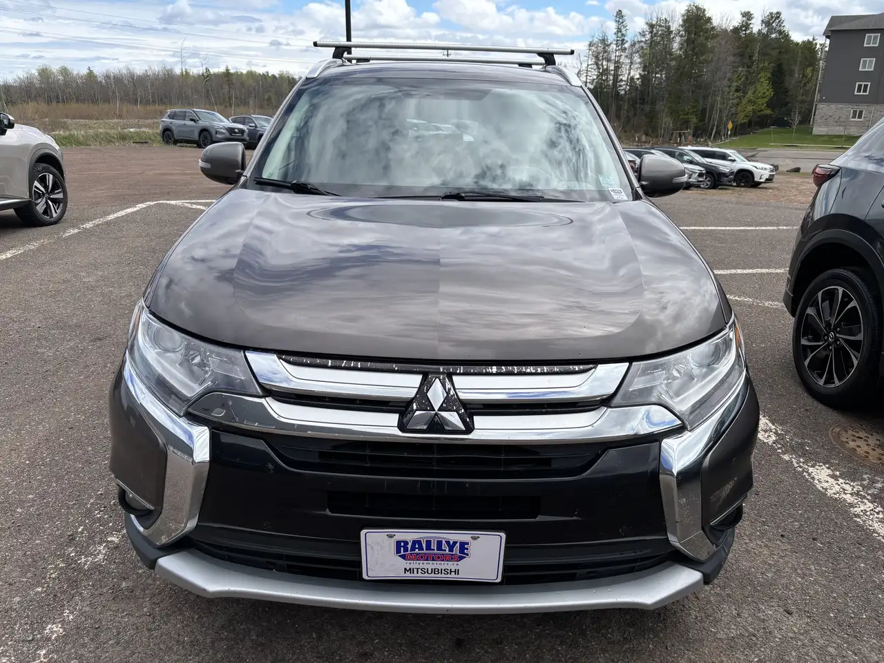 Mitsubishi Outlander снимка Mitsubishi Outlander