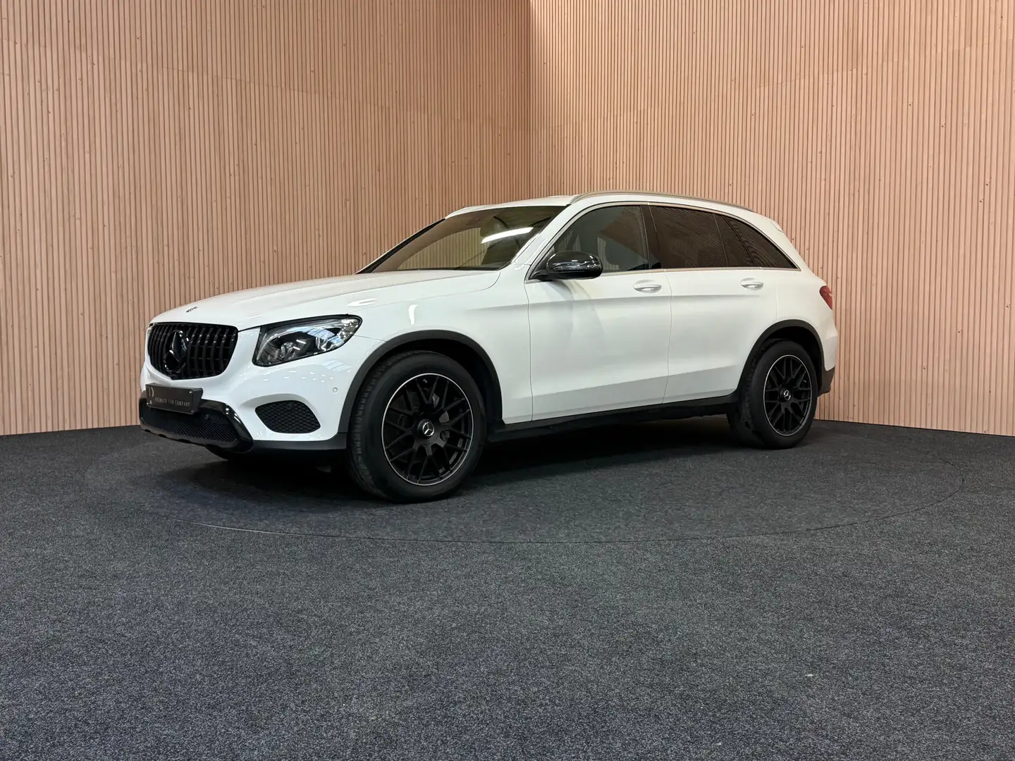 Mercedes-Benz GLC 220 d 4-Matic Business Solution AMG| BLACK & WHITE ! Blanc - 1