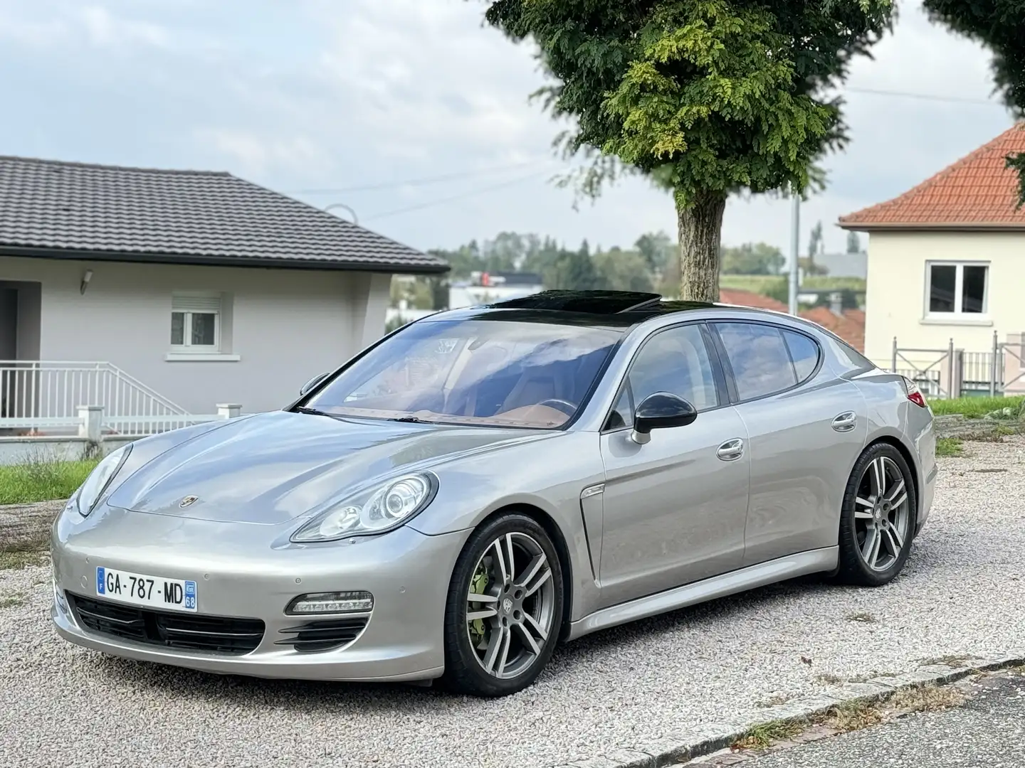 Porsche Panamera 4S V8 4.8 400 PDK - 1