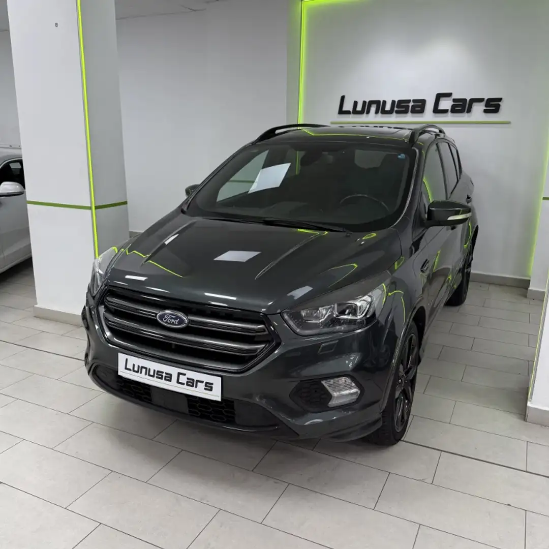 Ford Kuga 2.0TDCi Auto S&S Titanium 4x4 PS 180 Gris - 1
