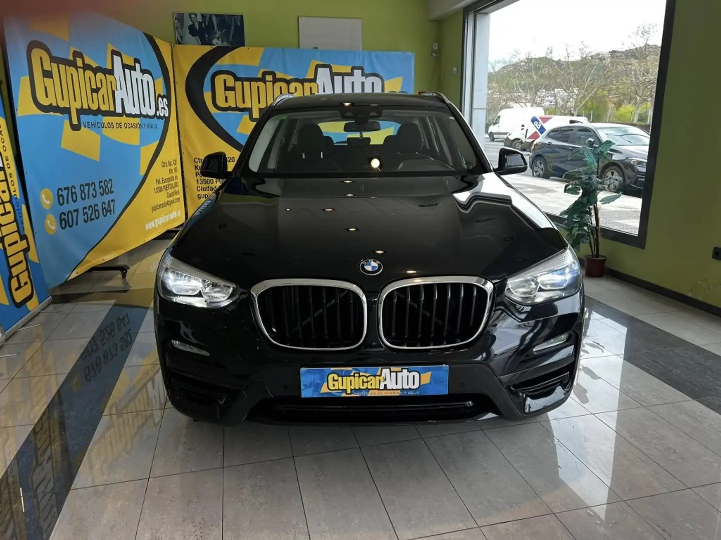 BMW X3 xDrive 20dA Negro - 2
